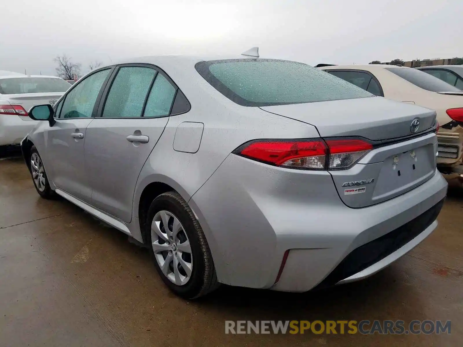 3 Photograph of a damaged car 5YFEPRAE5LP055716 TOYOTA COROLLA 2020