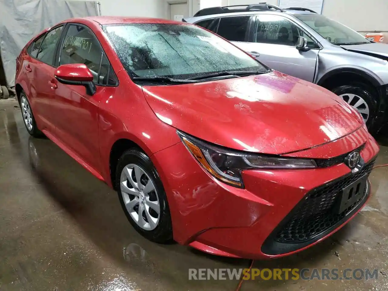 1 Photograph of a damaged car 5YFEPRAE5LP055778 TOYOTA COROLLA 2020