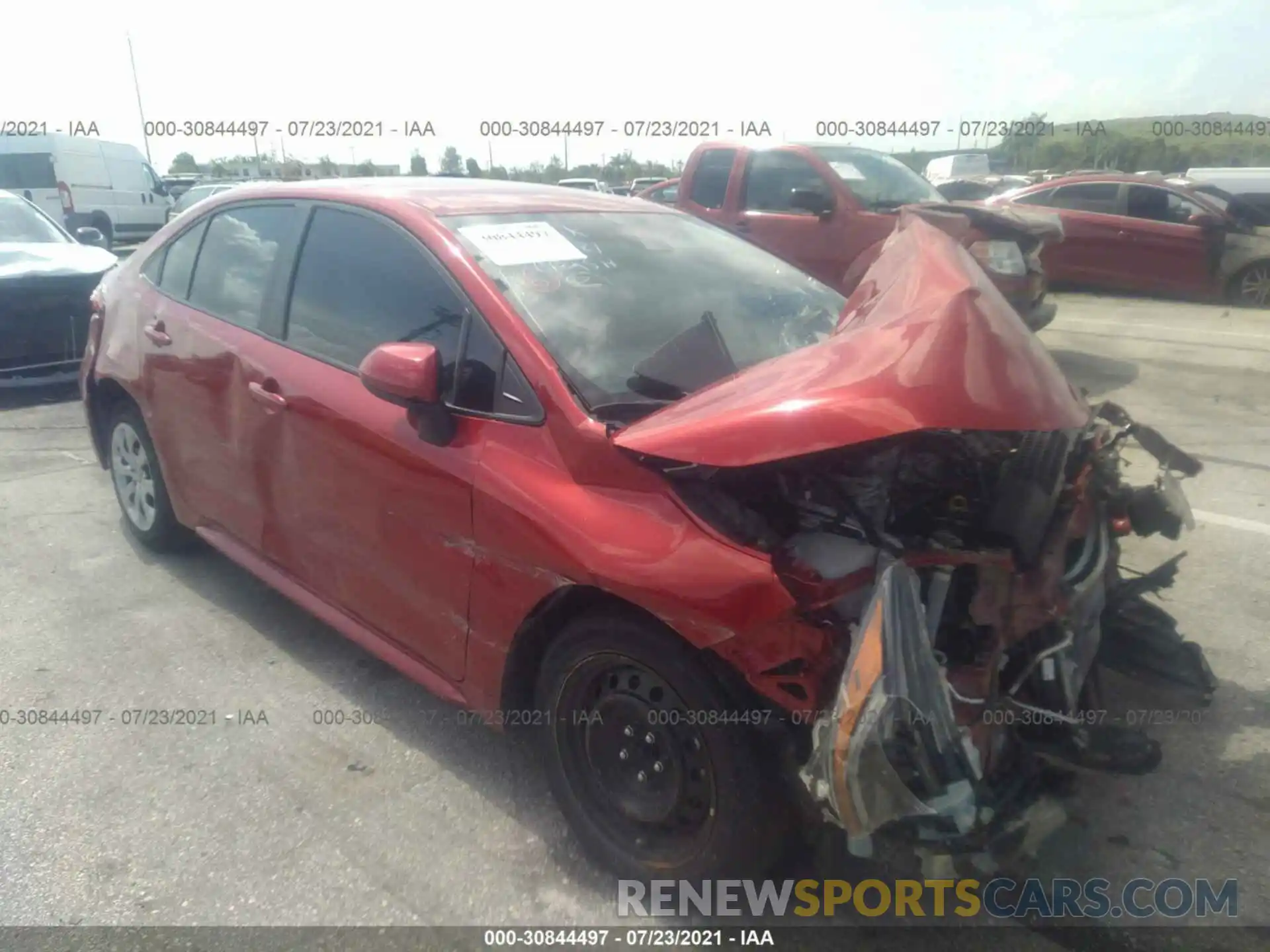 1 Photograph of a damaged car 5YFEPRAE5LP056137 TOYOTA COROLLA 2020