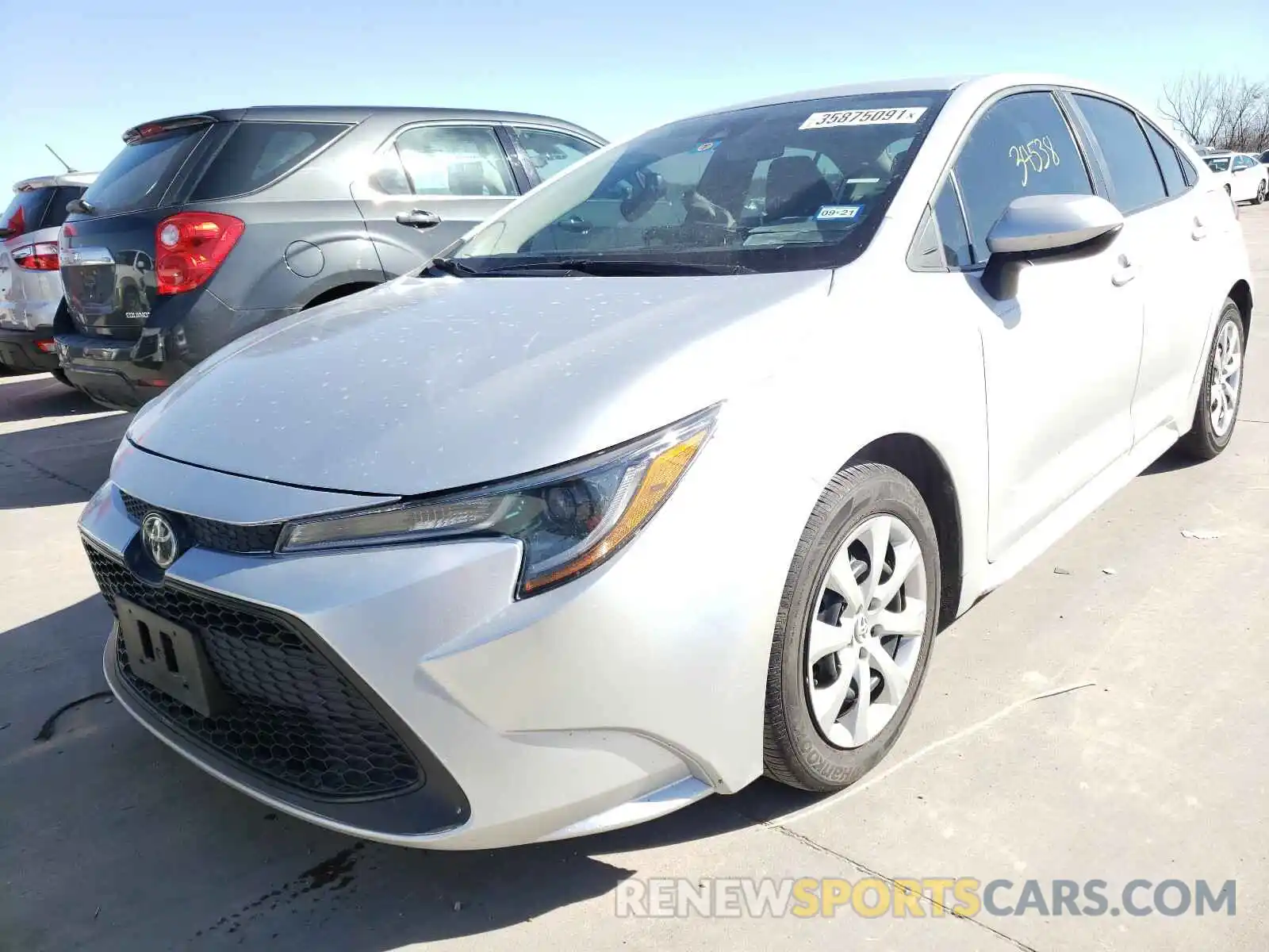 2 Photograph of a damaged car 5YFEPRAE5LP056882 TOYOTA COROLLA 2020