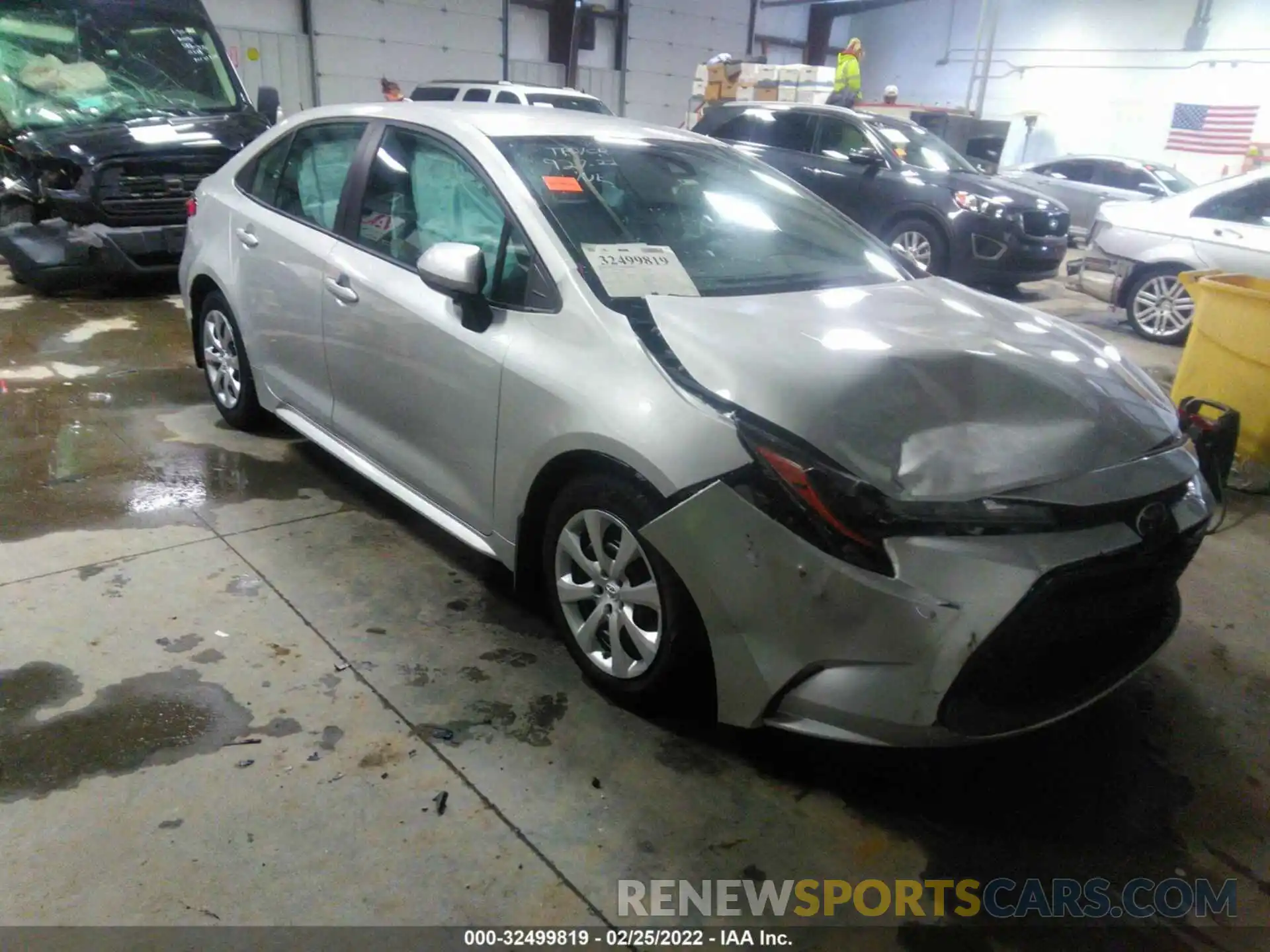 1 Photograph of a damaged car 5YFEPRAE5LP058731 TOYOTA COROLLA 2020