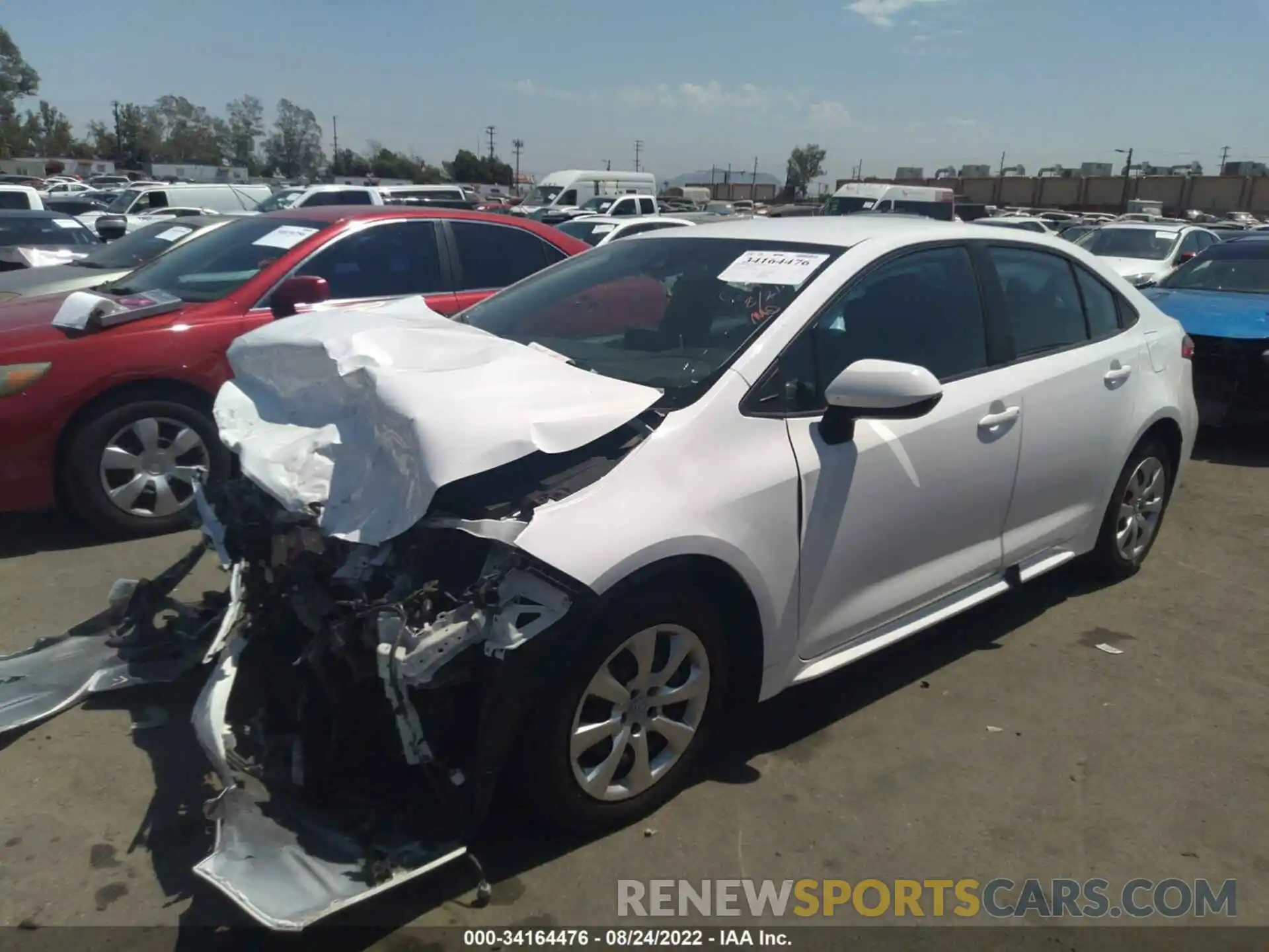 2 Photograph of a damaged car 5YFEPRAE5LP059331 TOYOTA COROLLA 2020