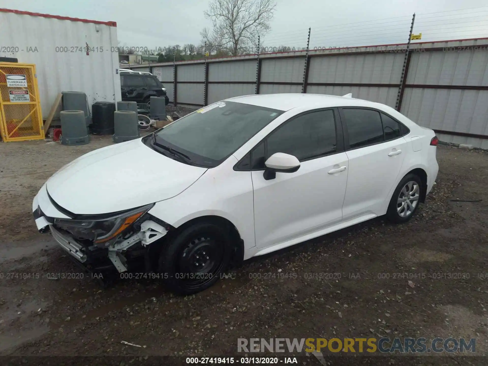 2 Photograph of a damaged car 5YFEPRAE5LP060303 TOYOTA COROLLA 2020