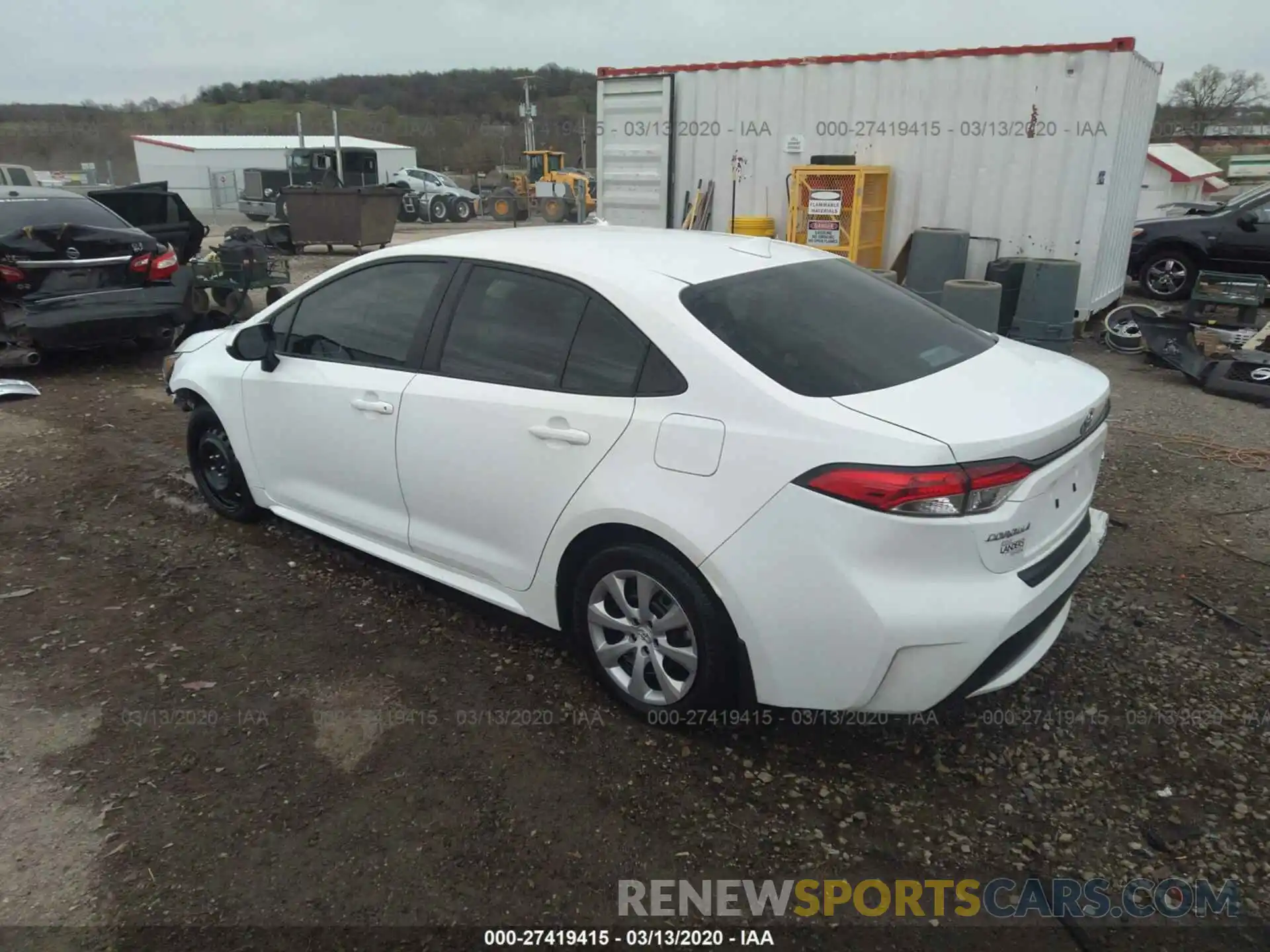 3 Photograph of a damaged car 5YFEPRAE5LP060303 TOYOTA COROLLA 2020