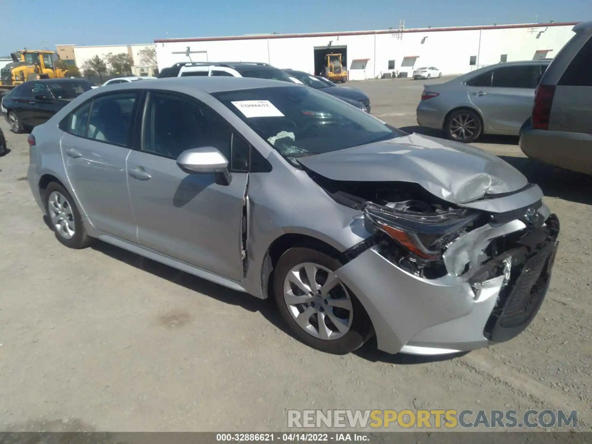 1 Photograph of a damaged car 5YFEPRAE5LP061239 TOYOTA COROLLA 2020