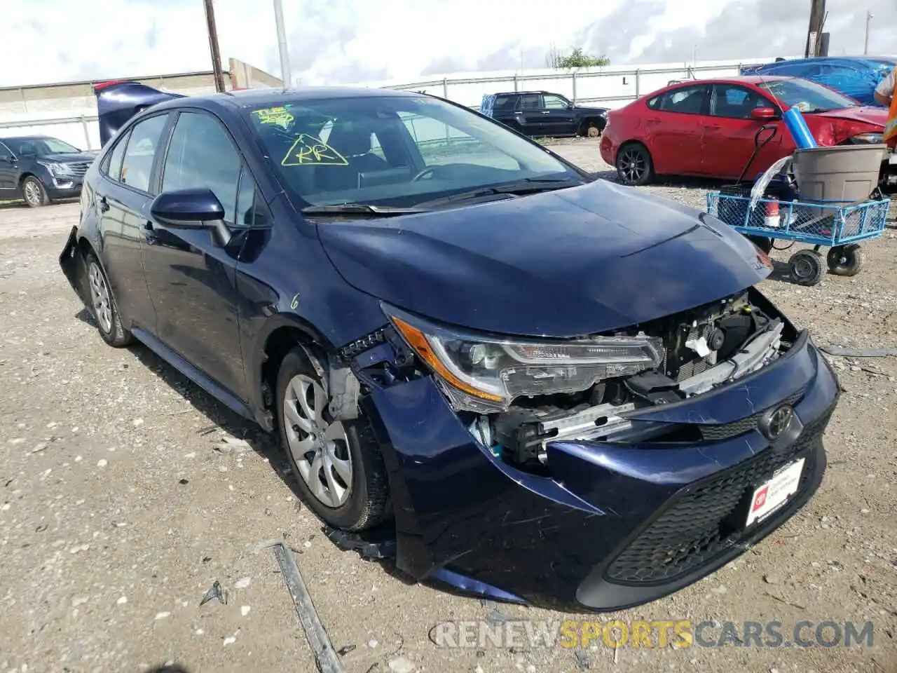 1 Photograph of a damaged car 5YFEPRAE5LP062357 TOYOTA COROLLA 2020