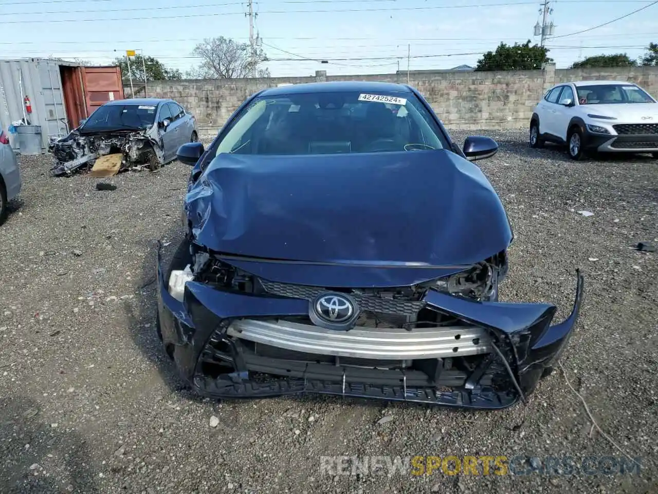 5 Photograph of a damaged car 5YFEPRAE5LP064299 TOYOTA COROLLA 2020