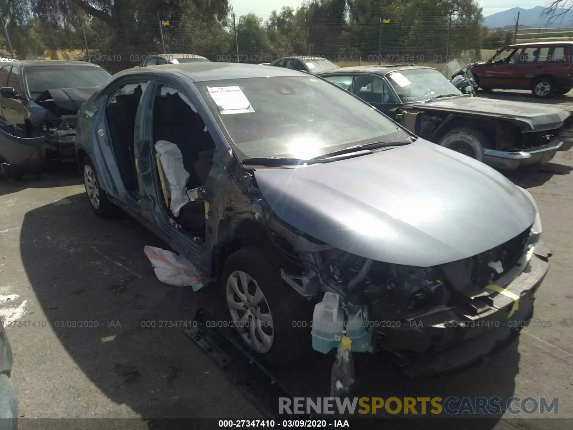 6 Photograph of a damaged car 5YFEPRAE5LP065081 TOYOTA COROLLA 2020