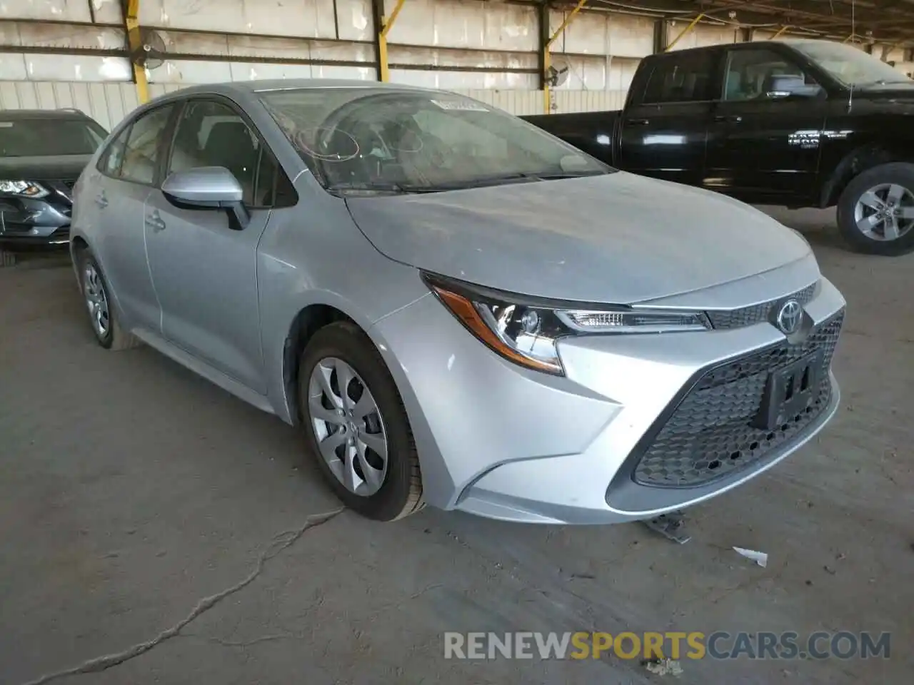 1 Photograph of a damaged car 5YFEPRAE5LP065873 TOYOTA COROLLA 2020