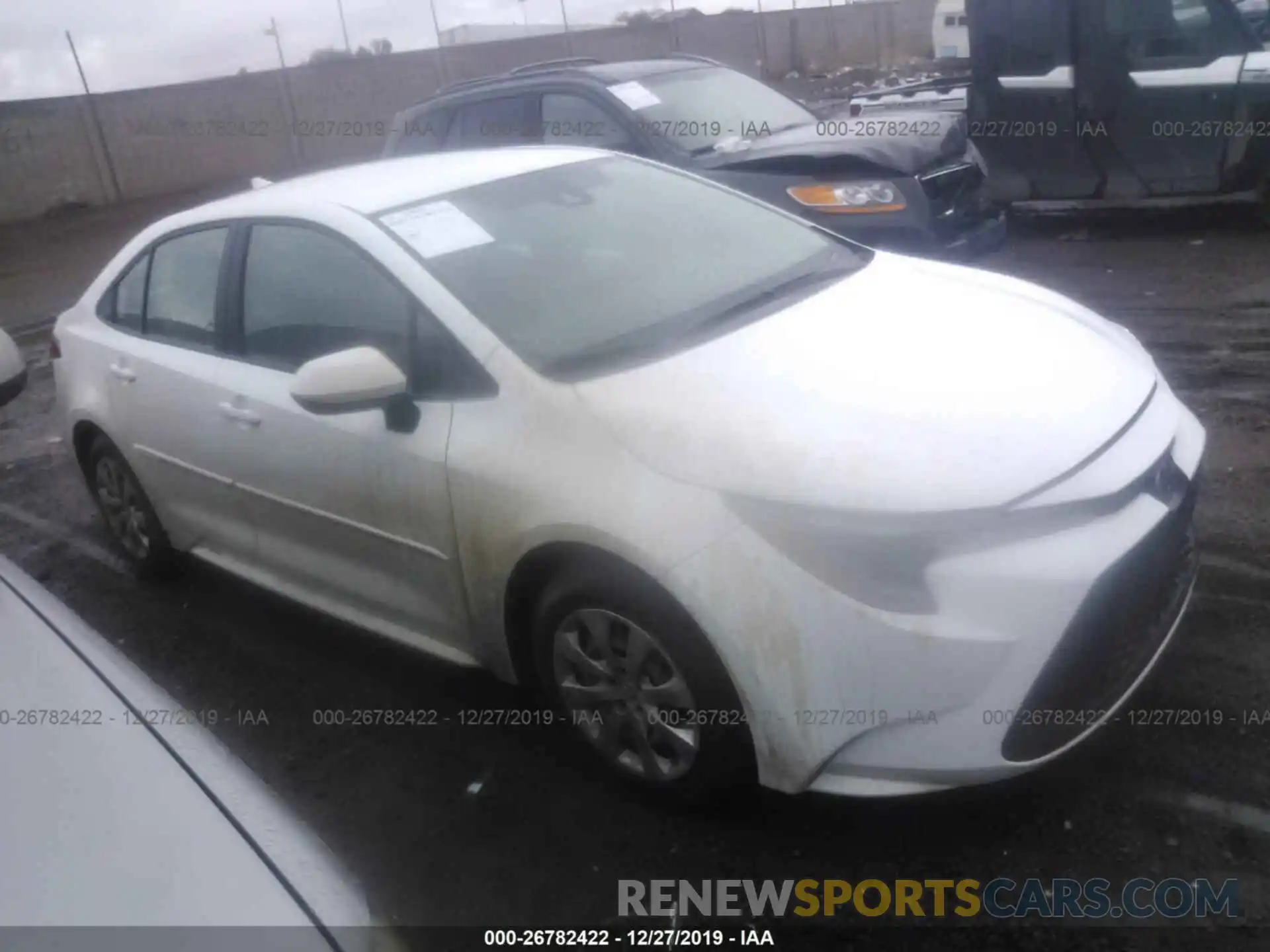 1 Photograph of a damaged car 5YFEPRAE5LP066604 TOYOTA COROLLA 2020