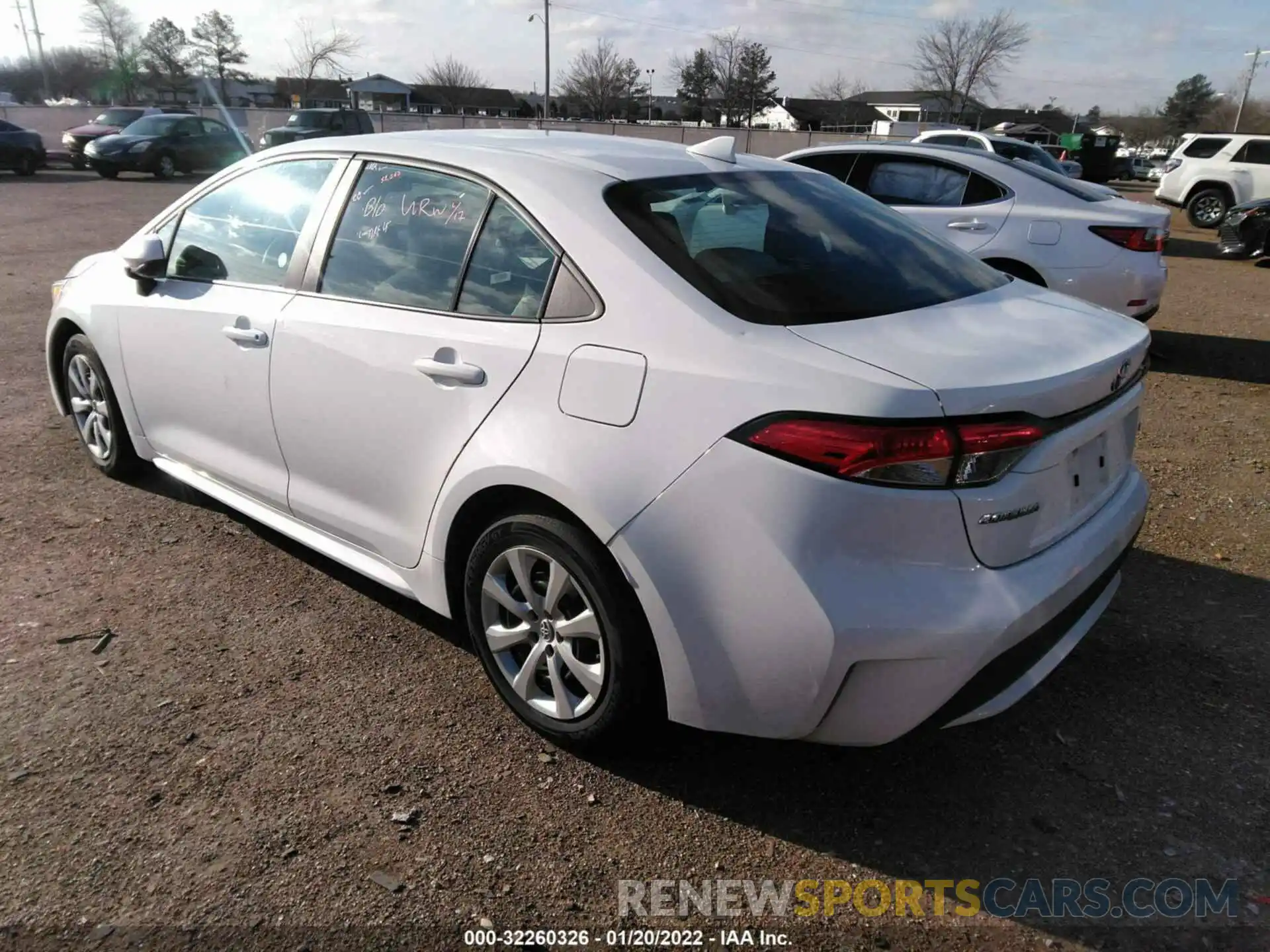 3 Photograph of a damaged car 5YFEPRAE5LP068823 TOYOTA COROLLA 2020