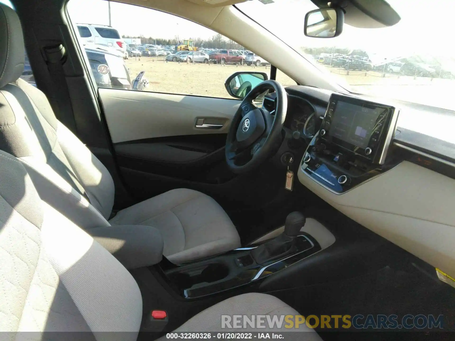 5 Photograph of a damaged car 5YFEPRAE5LP068823 TOYOTA COROLLA 2020