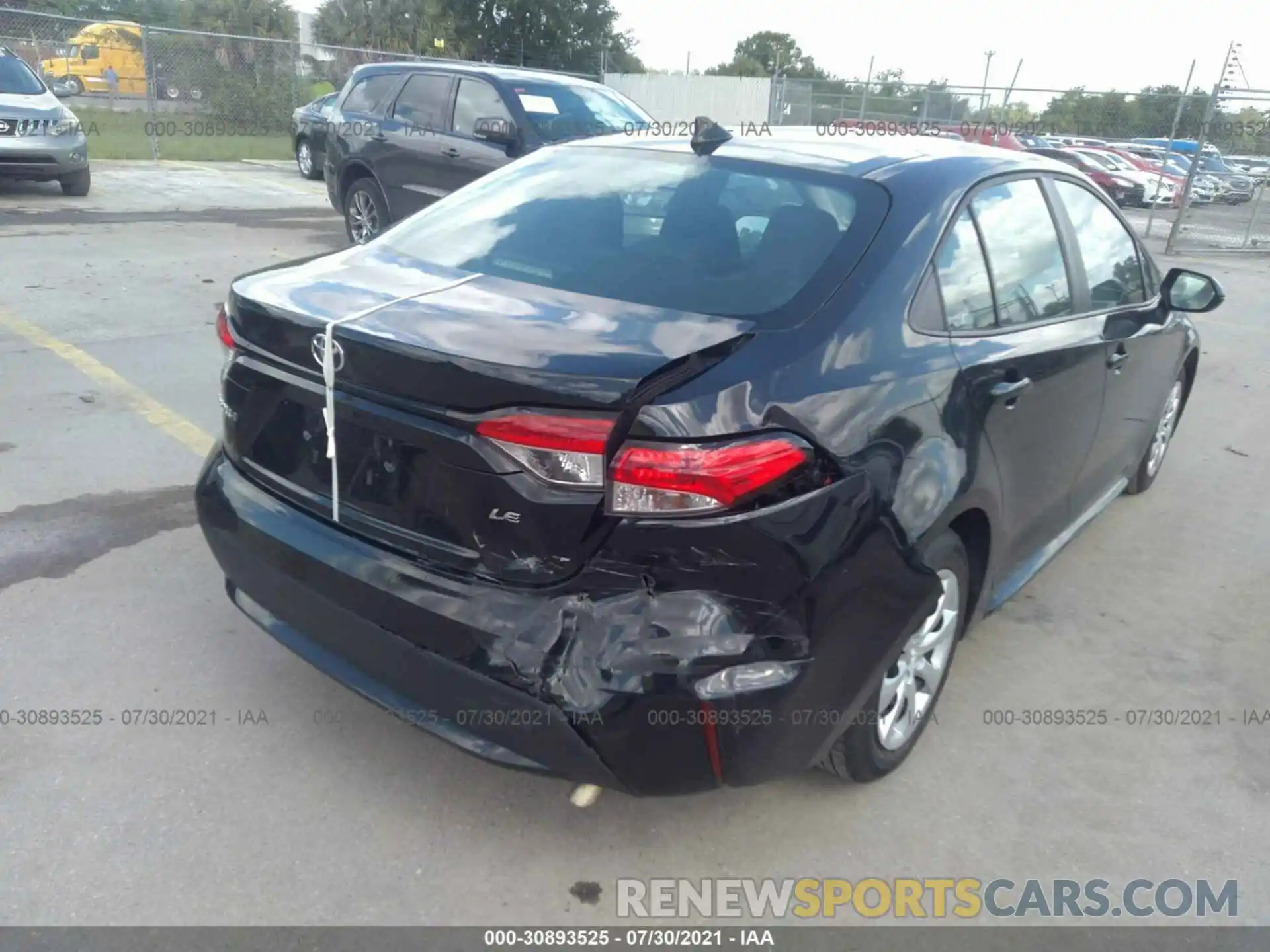 6 Photograph of a damaged car 5YFEPRAE5LP068935 TOYOTA COROLLA 2020