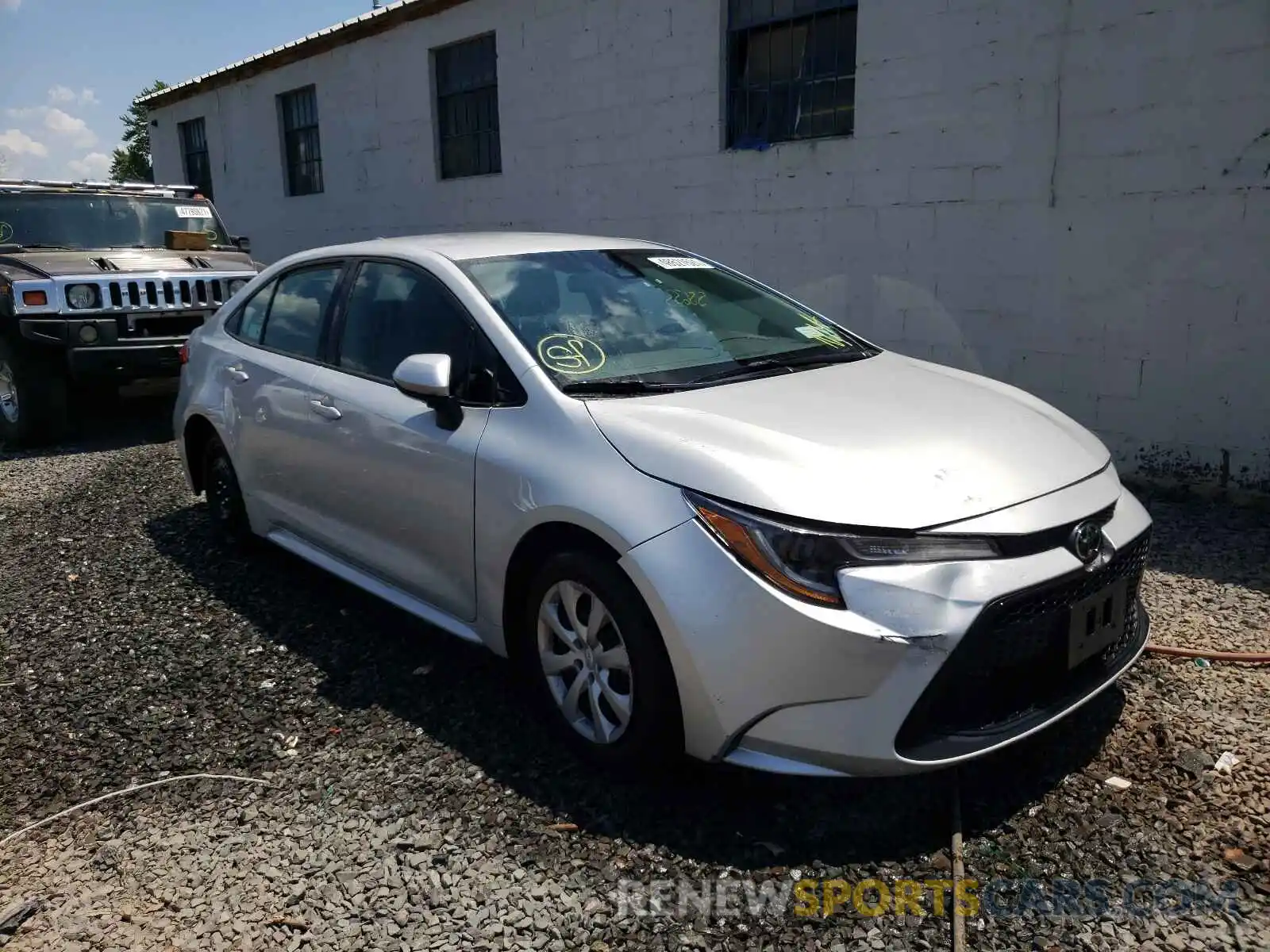 1 Photograph of a damaged car 5YFEPRAE5LP069132 TOYOTA COROLLA 2020