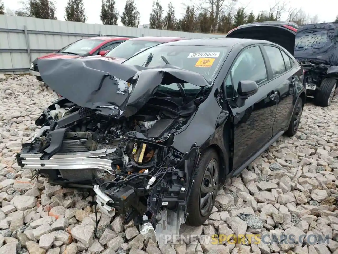 2 Photograph of a damaged car 5YFEPRAE5LP069406 TOYOTA COROLLA 2020