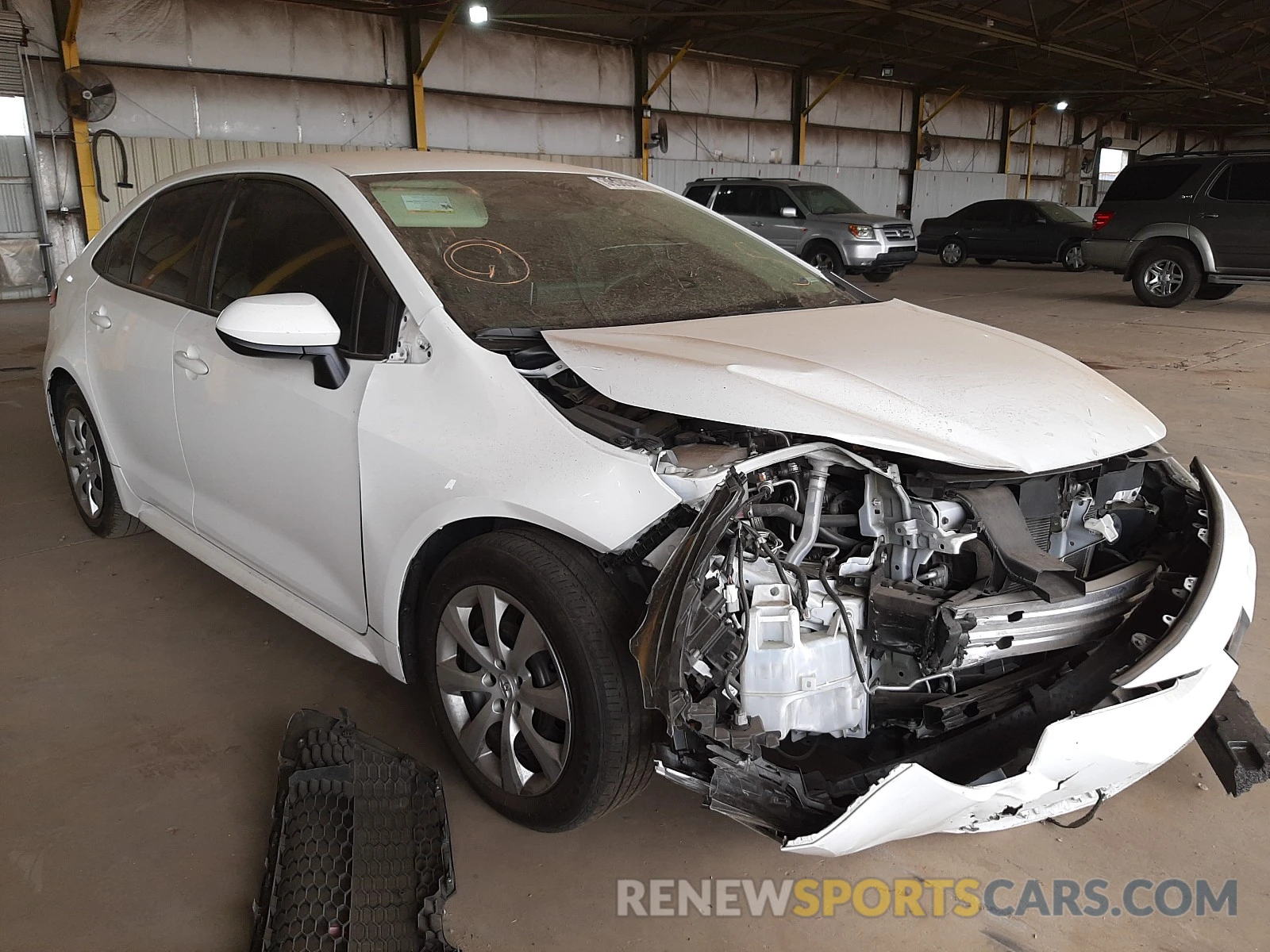 1 Photograph of a damaged car 5YFEPRAE5LP070653 TOYOTA COROLLA 2020