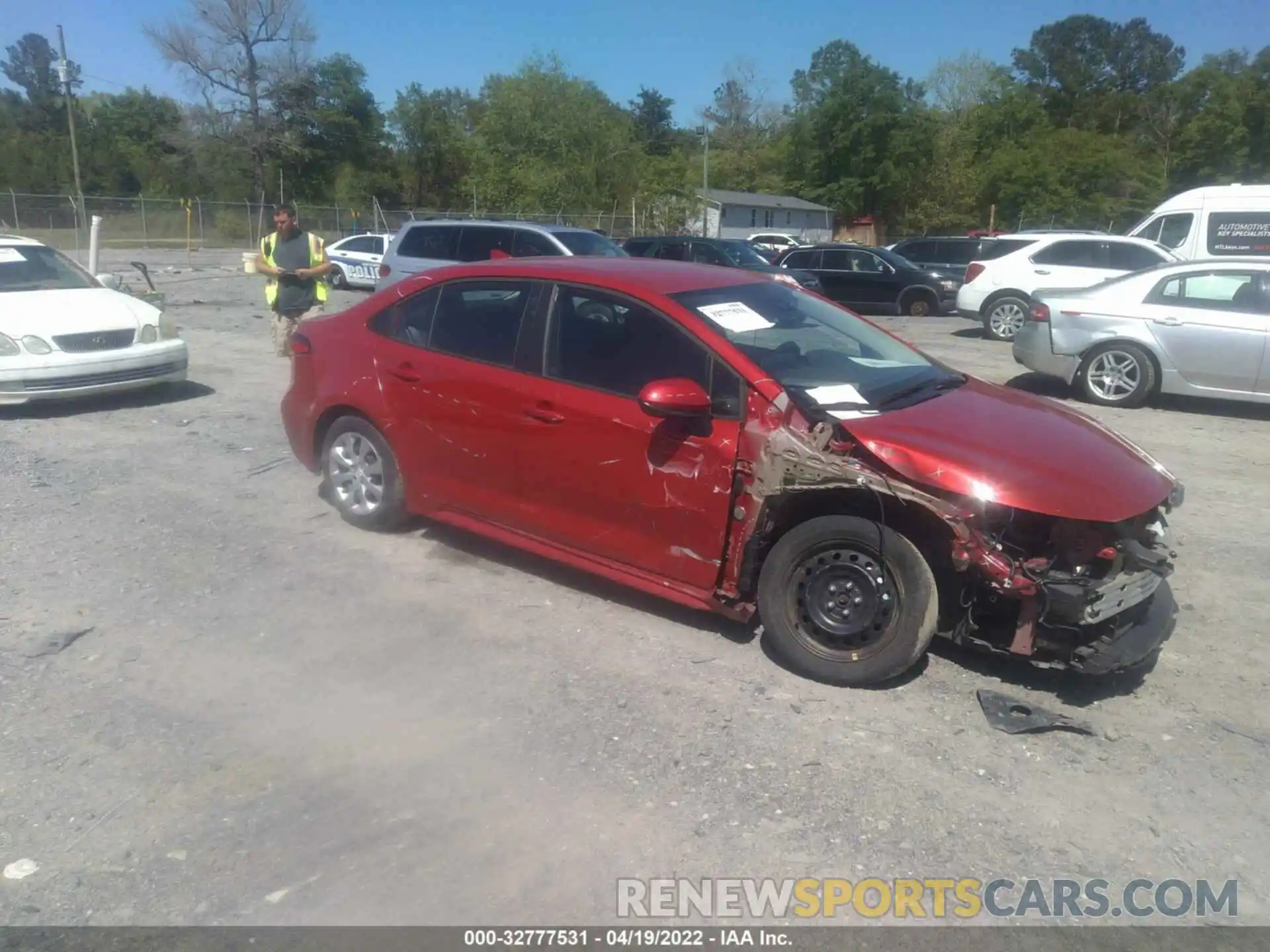 1 Photograph of a damaged car 5YFEPRAE5LP072726 TOYOTA COROLLA 2020