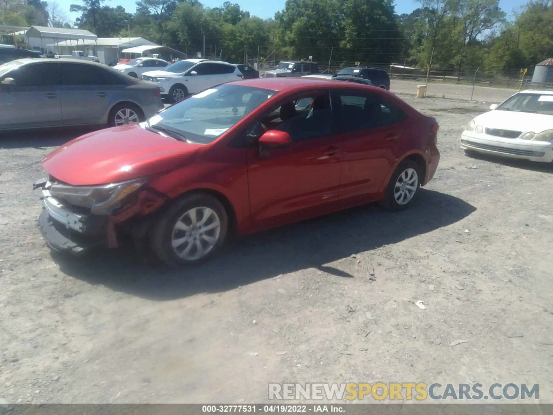 2 Photograph of a damaged car 5YFEPRAE5LP072726 TOYOTA COROLLA 2020