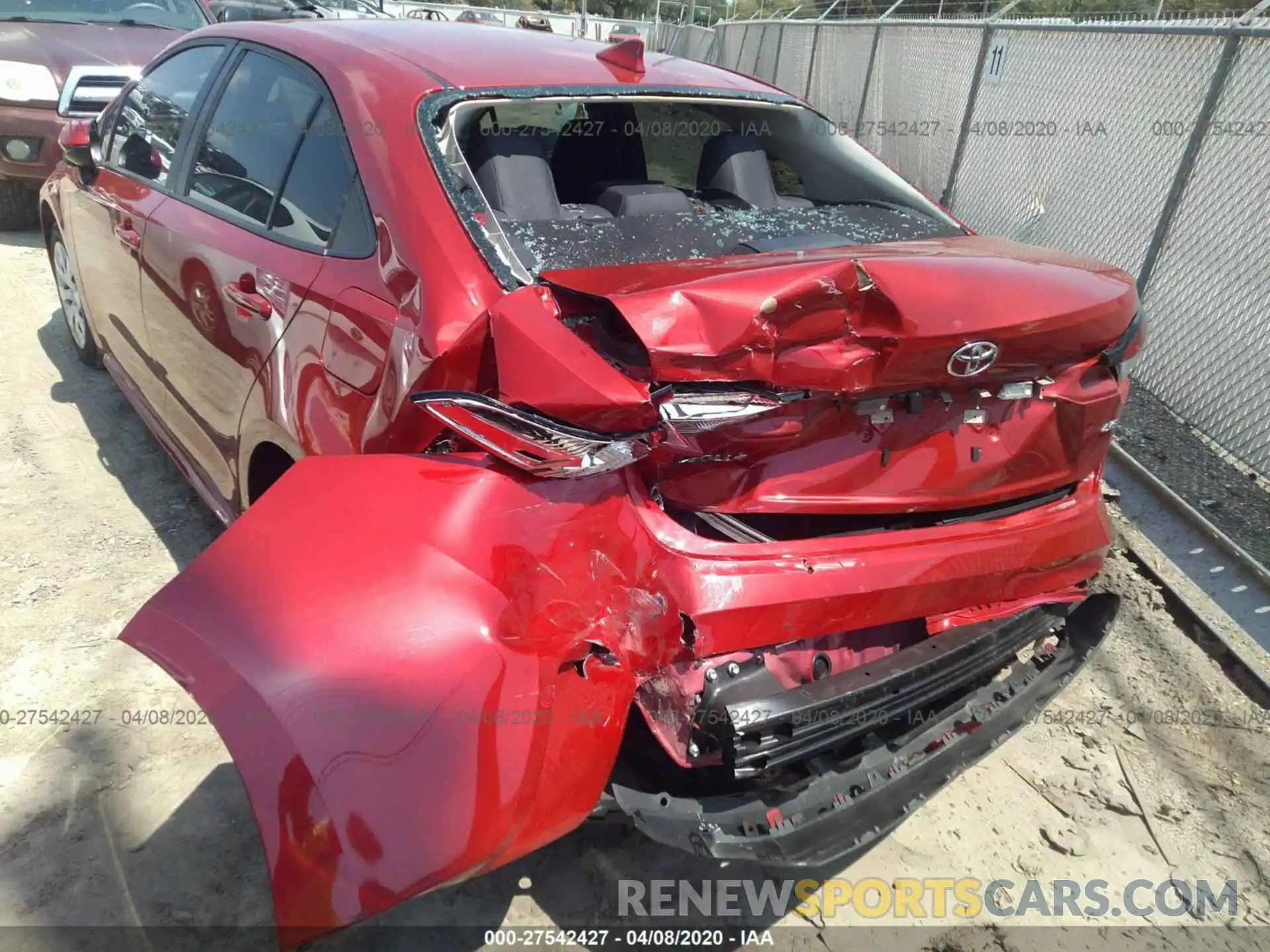 3 Photograph of a damaged car 5YFEPRAE5LP073472 TOYOTA COROLLA 2020