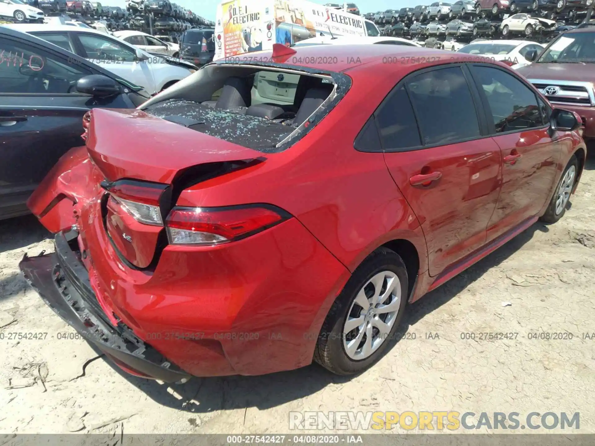 4 Photograph of a damaged car 5YFEPRAE5LP073472 TOYOTA COROLLA 2020