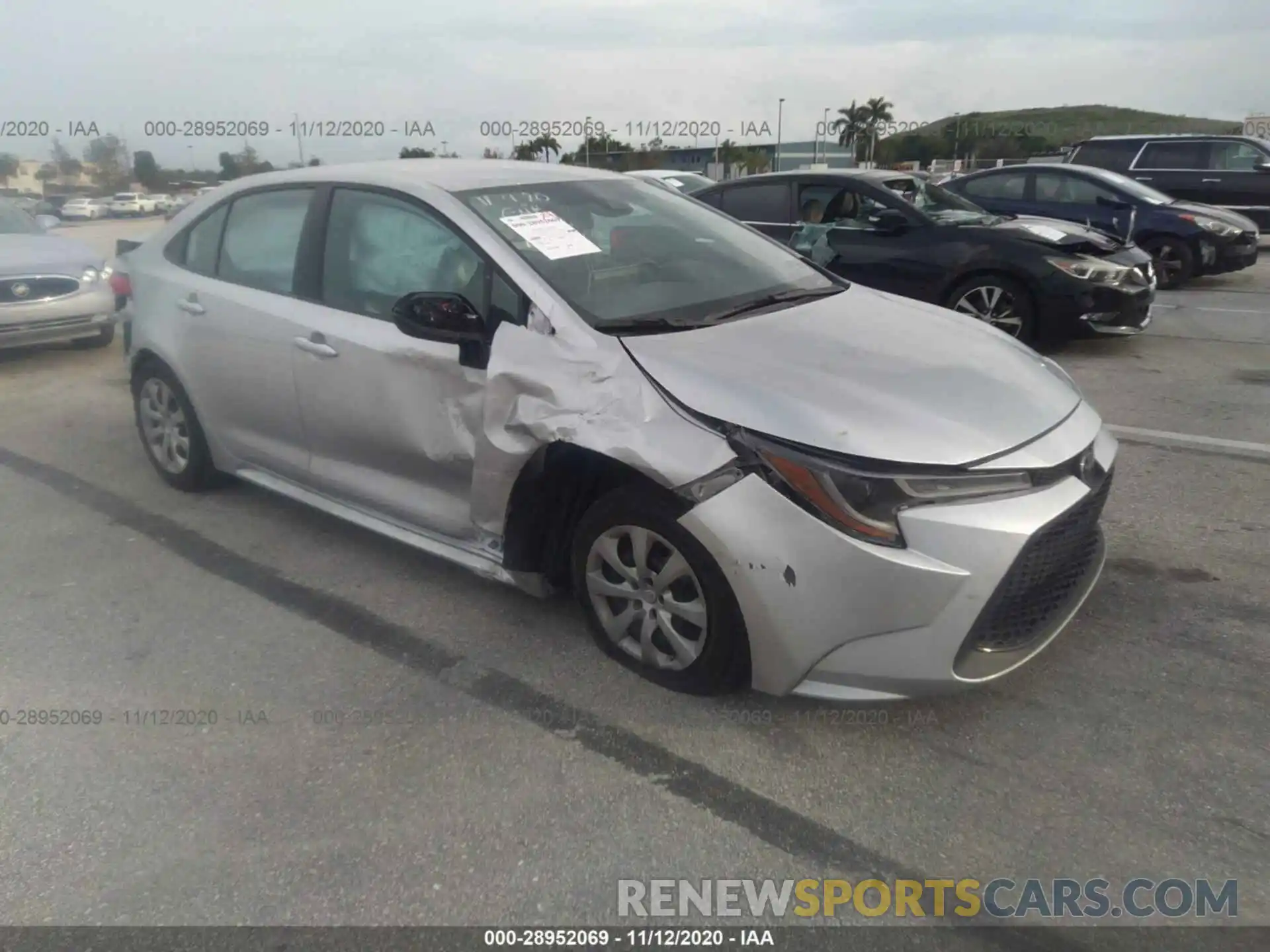 1 Photograph of a damaged car 5YFEPRAE5LP074220 TOYOTA COROLLA 2020