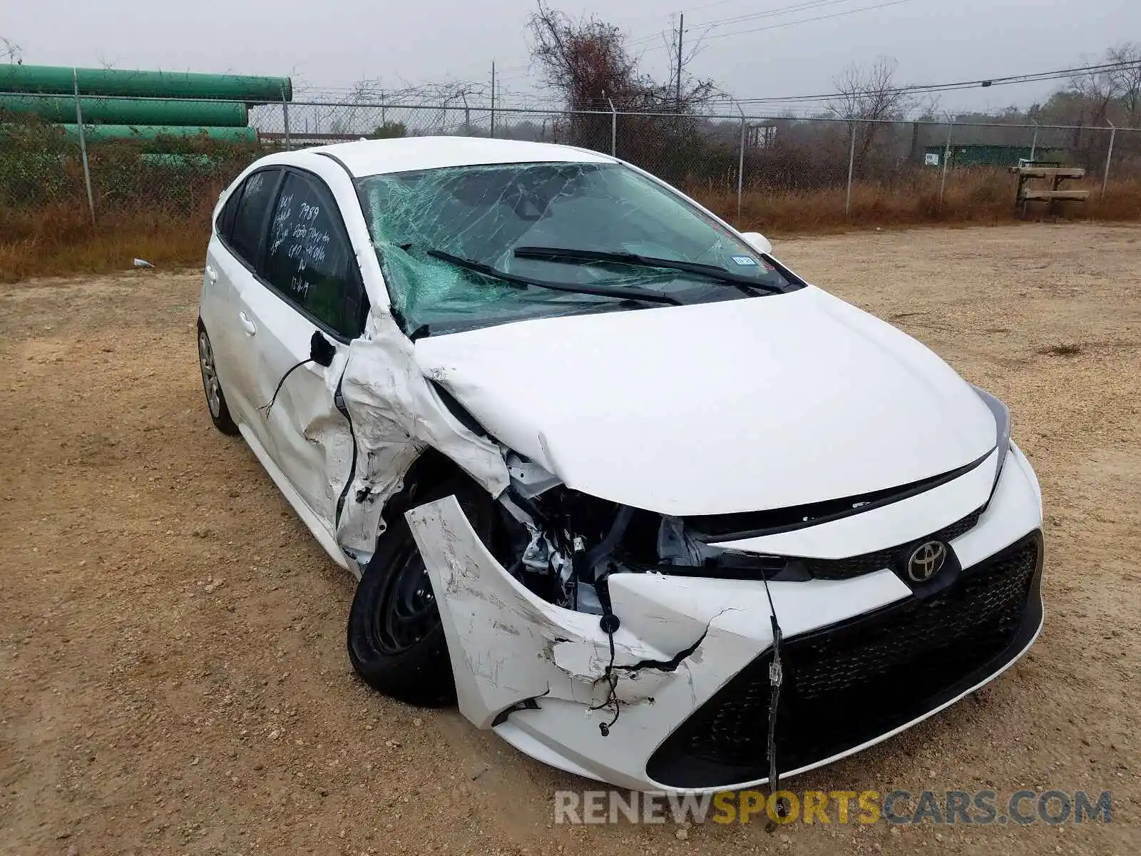 1 Photograph of a damaged car 5YFEPRAE5LP074346 TOYOTA COROLLA 2020