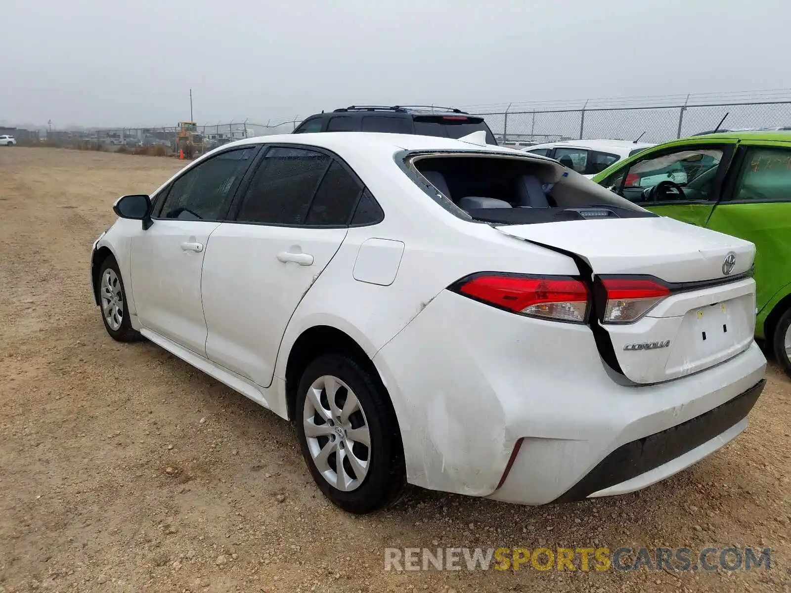 3 Photograph of a damaged car 5YFEPRAE5LP074346 TOYOTA COROLLA 2020