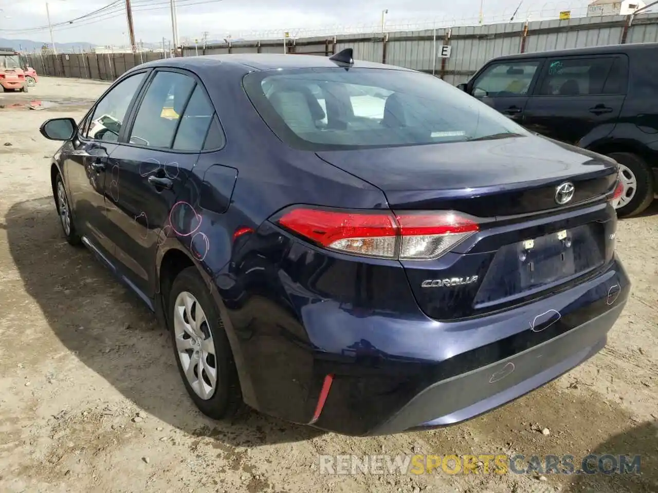 3 Photograph of a damaged car 5YFEPRAE5LP075660 TOYOTA COROLLA 2020