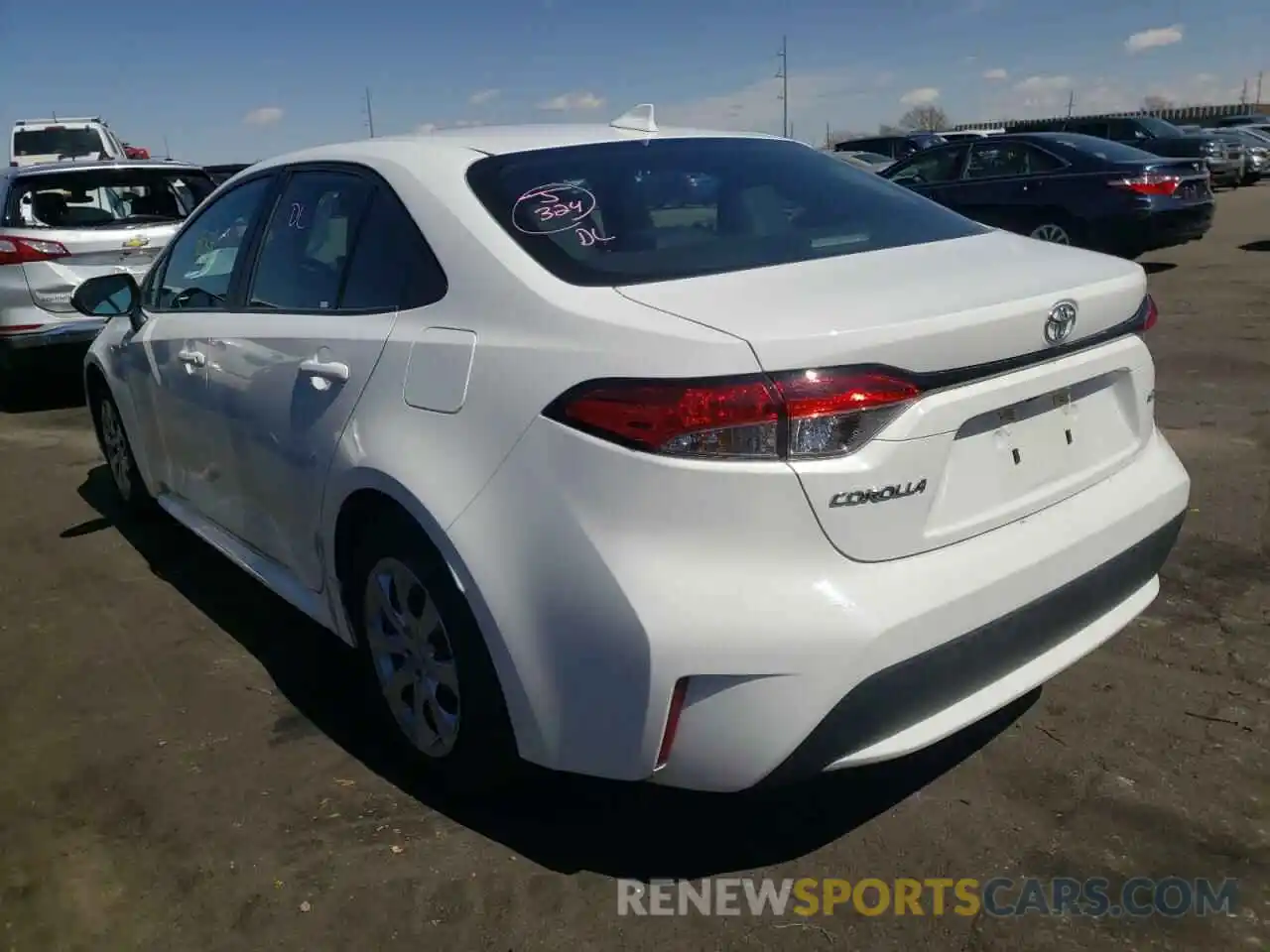 3 Photograph of a damaged car 5YFEPRAE5LP076596 TOYOTA COROLLA 2020