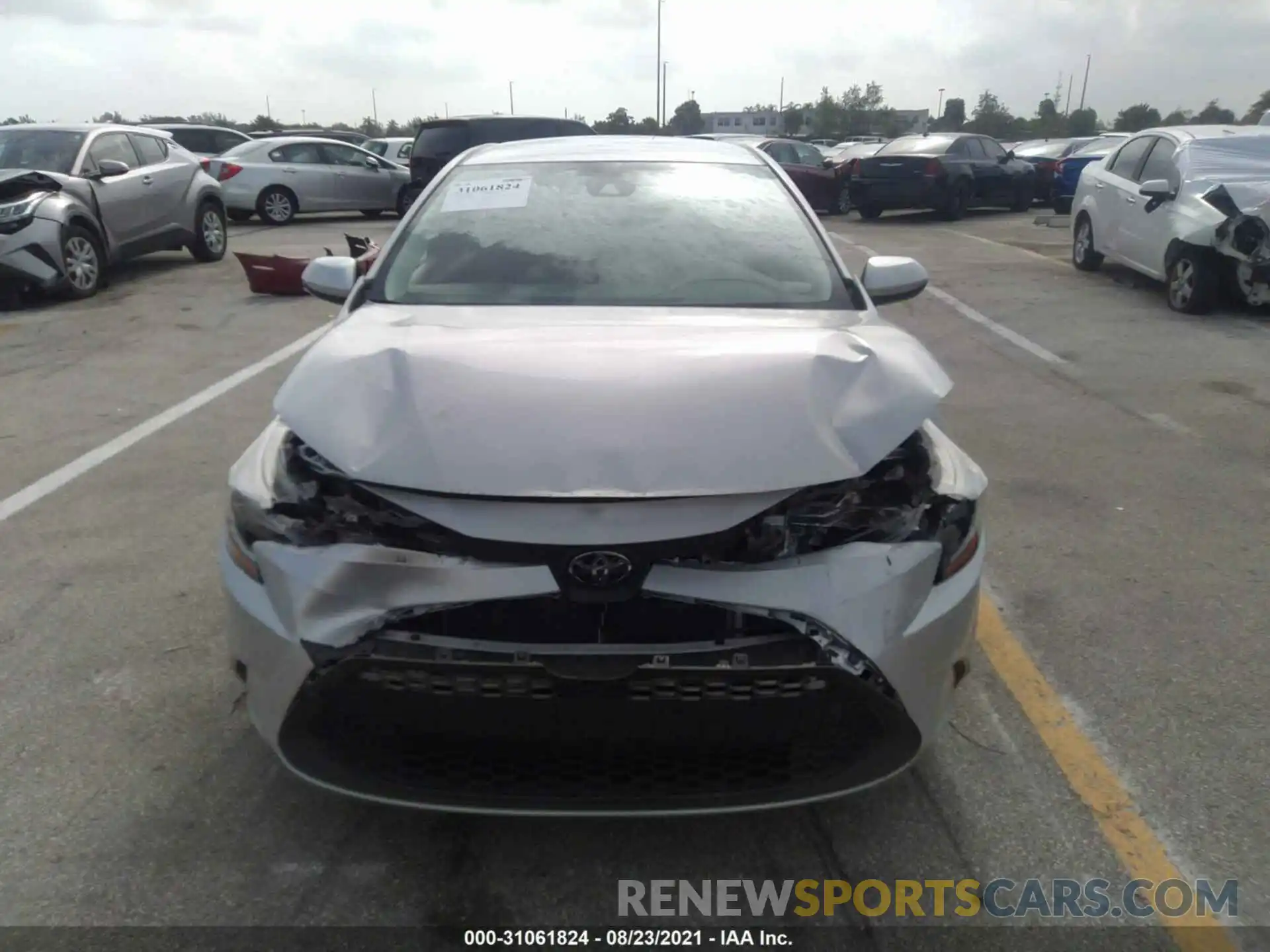 6 Photograph of a damaged car 5YFEPRAE5LP077022 TOYOTA COROLLA 2020