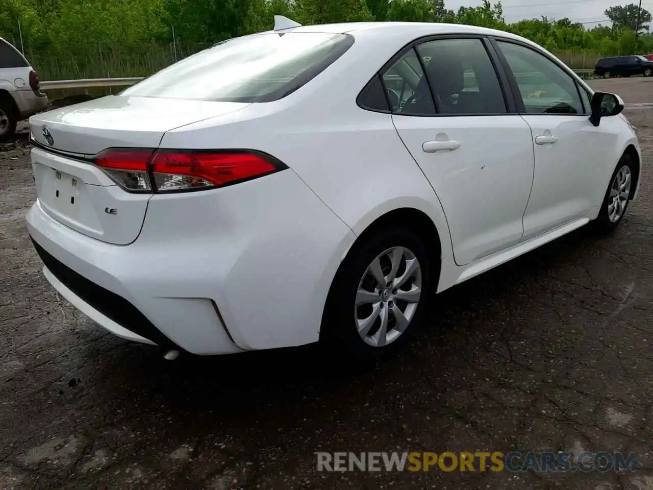 4 Photograph of a damaged car 5YFEPRAE5LP077280 TOYOTA COROLLA 2020