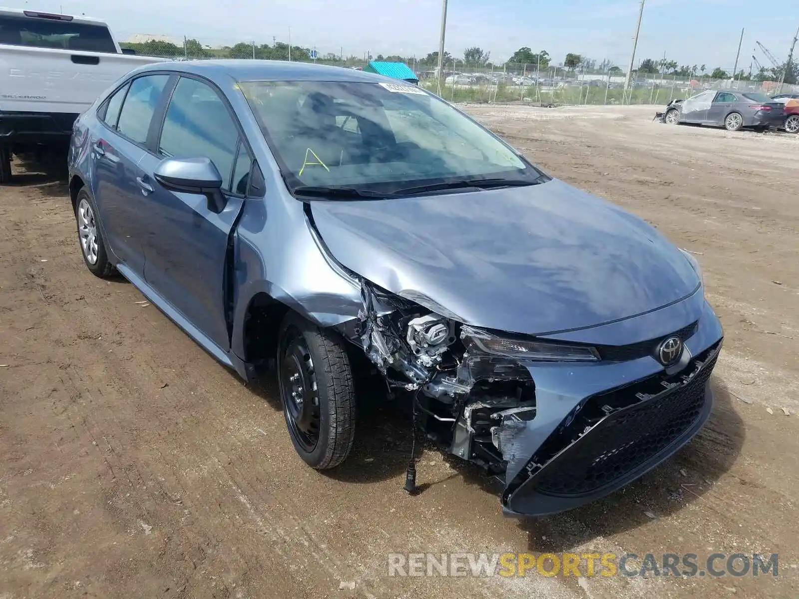 1 Photograph of a damaged car 5YFEPRAE5LP077358 TOYOTA COROLLA 2020