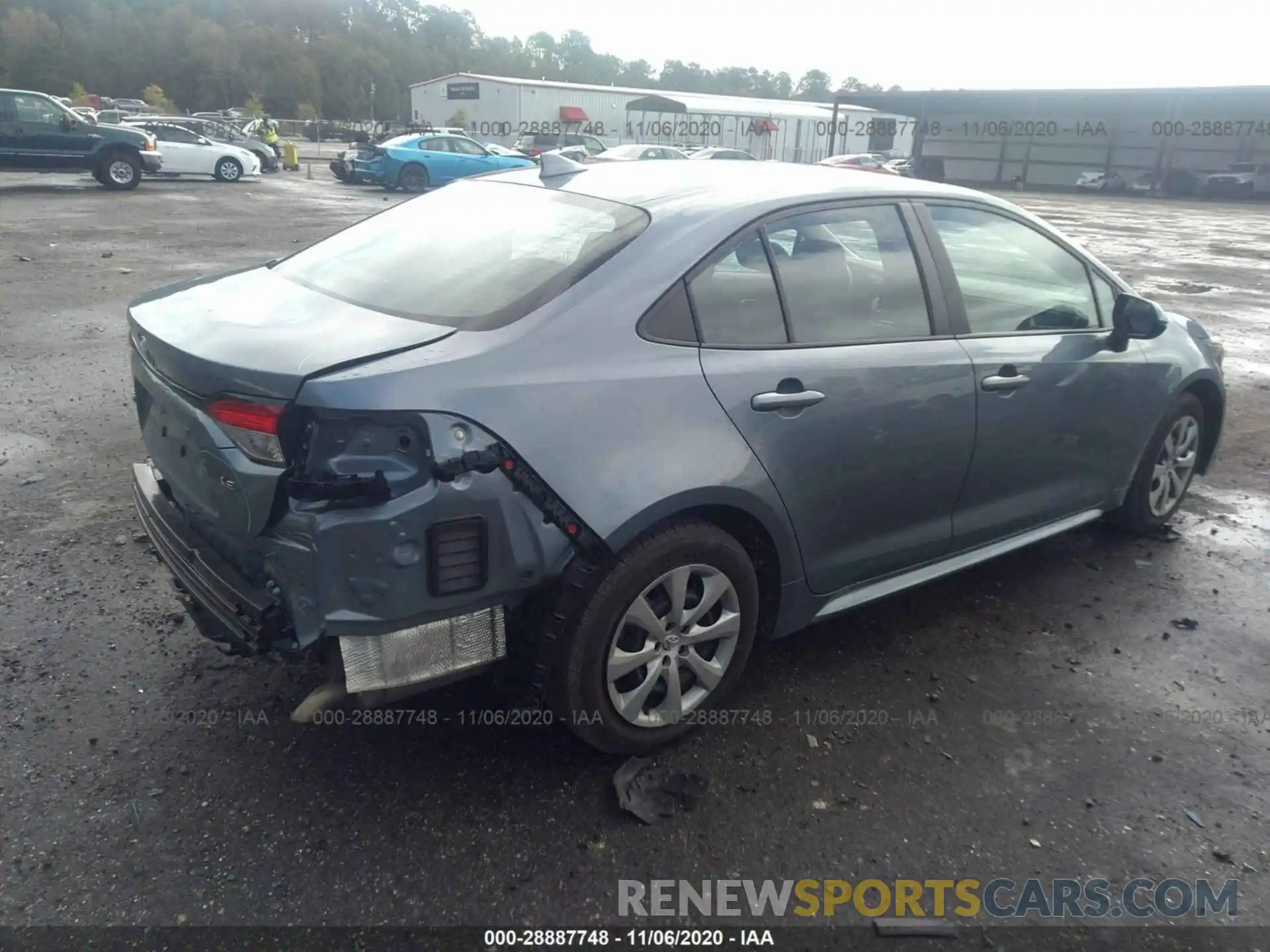 4 Photograph of a damaged car 5YFEPRAE5LP078087 TOYOTA COROLLA 2020