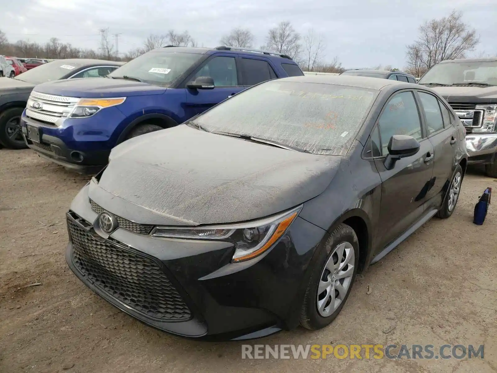 2 Photograph of a damaged car 5YFEPRAE5LP078185 TOYOTA COROLLA 2020