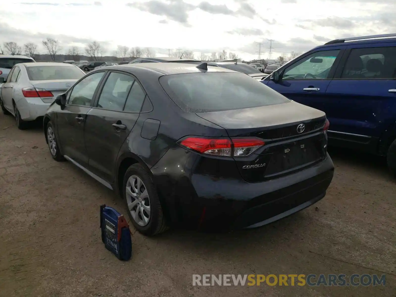 3 Photograph of a damaged car 5YFEPRAE5LP078185 TOYOTA COROLLA 2020