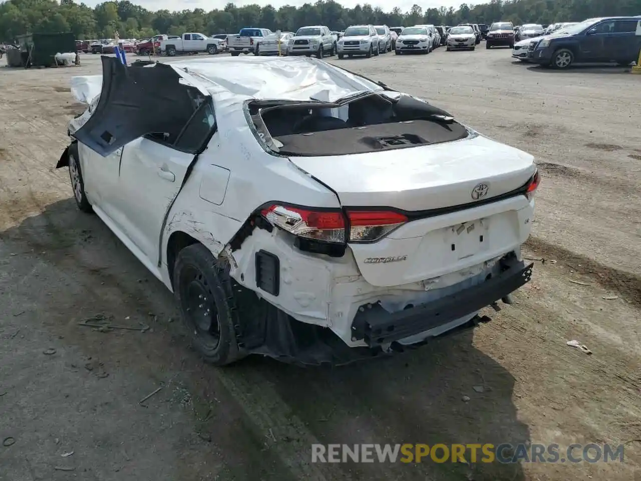 3 Photograph of a damaged car 5YFEPRAE5LP079806 TOYOTA COROLLA 2020