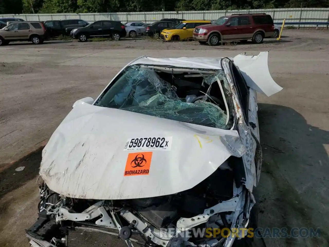 9 Photograph of a damaged car 5YFEPRAE5LP079806 TOYOTA COROLLA 2020