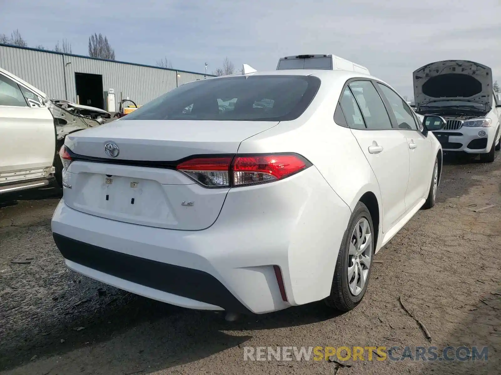 4 Photograph of a damaged car 5YFEPRAE5LP079918 TOYOTA COROLLA 2020