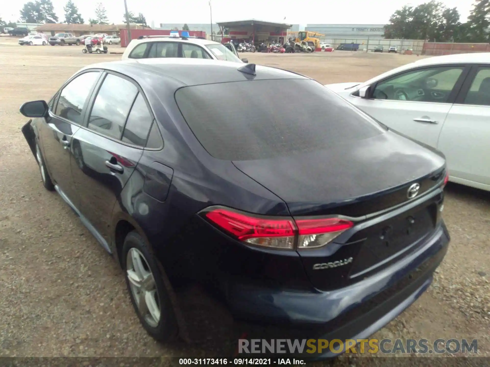 3 Photograph of a damaged car 5YFEPRAE5LP080146 TOYOTA COROLLA 2020