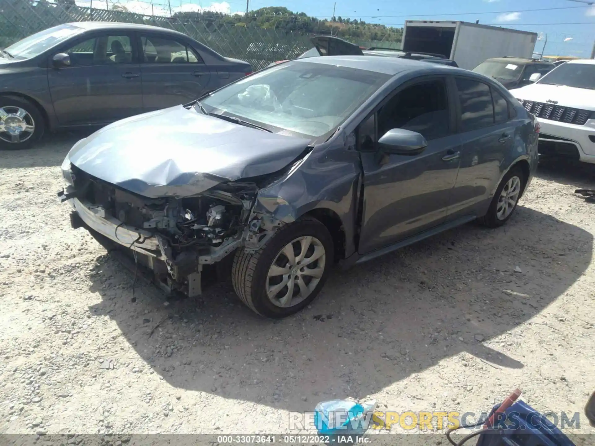 2 Photograph of a damaged car 5YFEPRAE5LP082284 TOYOTA COROLLA 2020