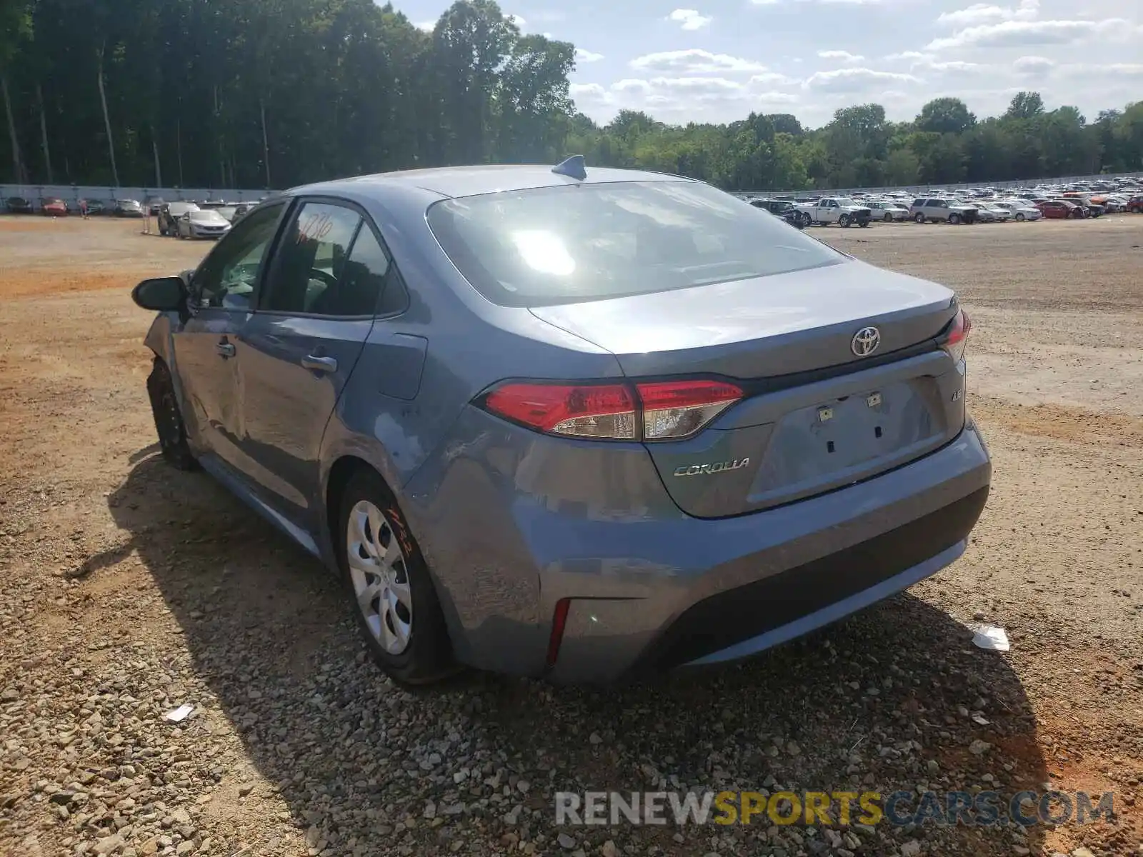 3 Photograph of a damaged car 5YFEPRAE5LP082821 TOYOTA COROLLA 2020