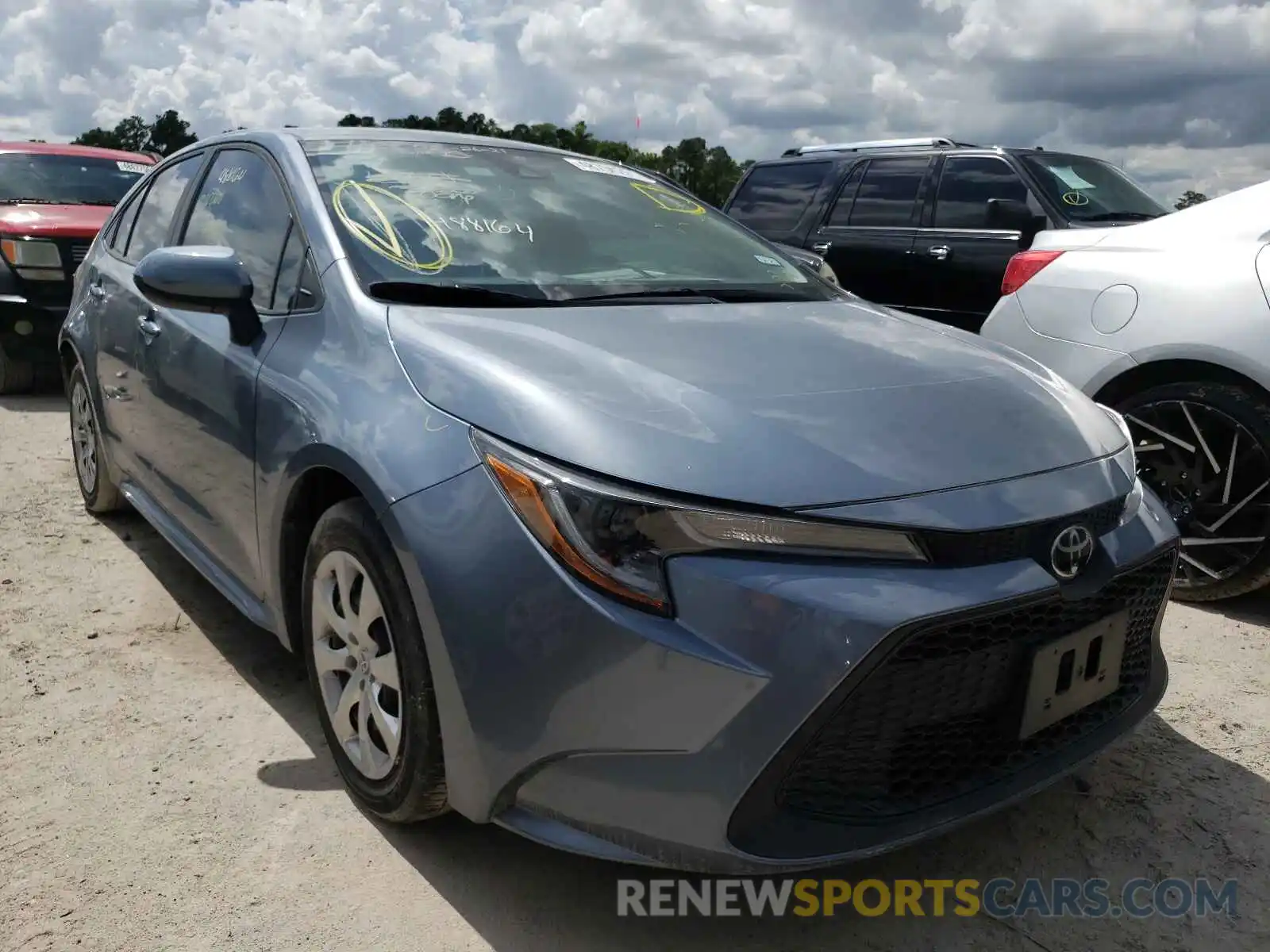 1 Photograph of a damaged car 5YFEPRAE5LP083077 TOYOTA COROLLA 2020