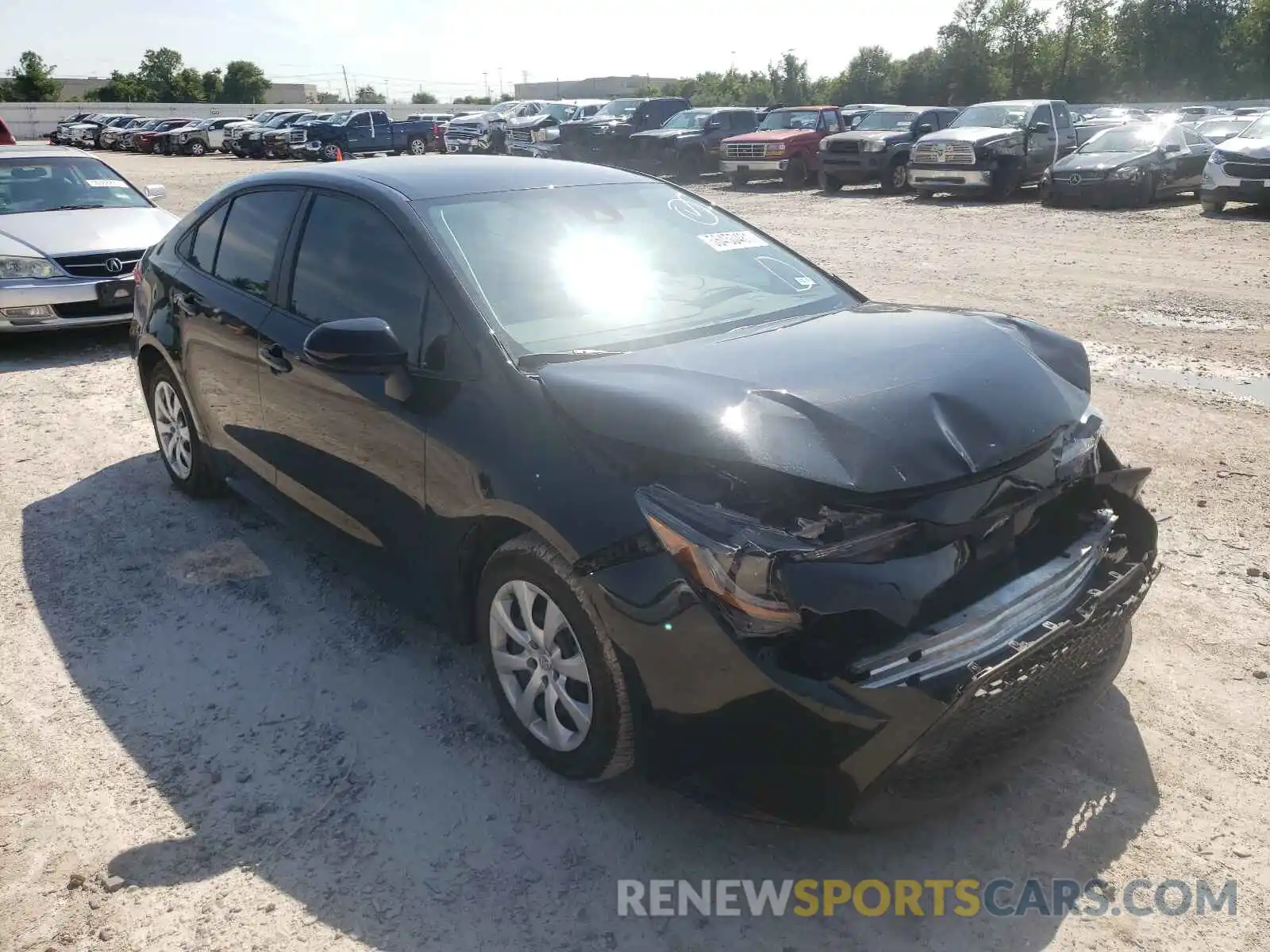 1 Photograph of a damaged car 5YFEPRAE5LP083113 TOYOTA COROLLA 2020