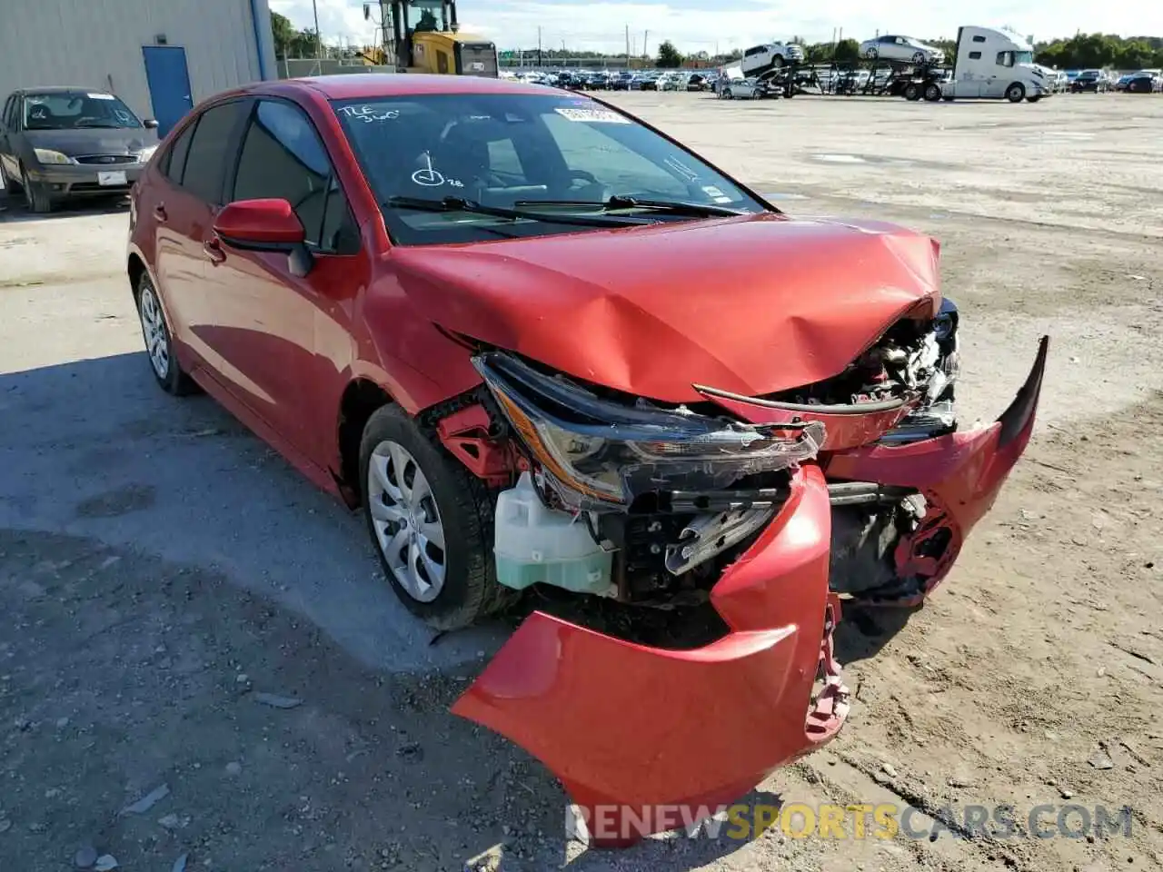 1 Photograph of a damaged car 5YFEPRAE5LP085167 TOYOTA COROLLA 2020