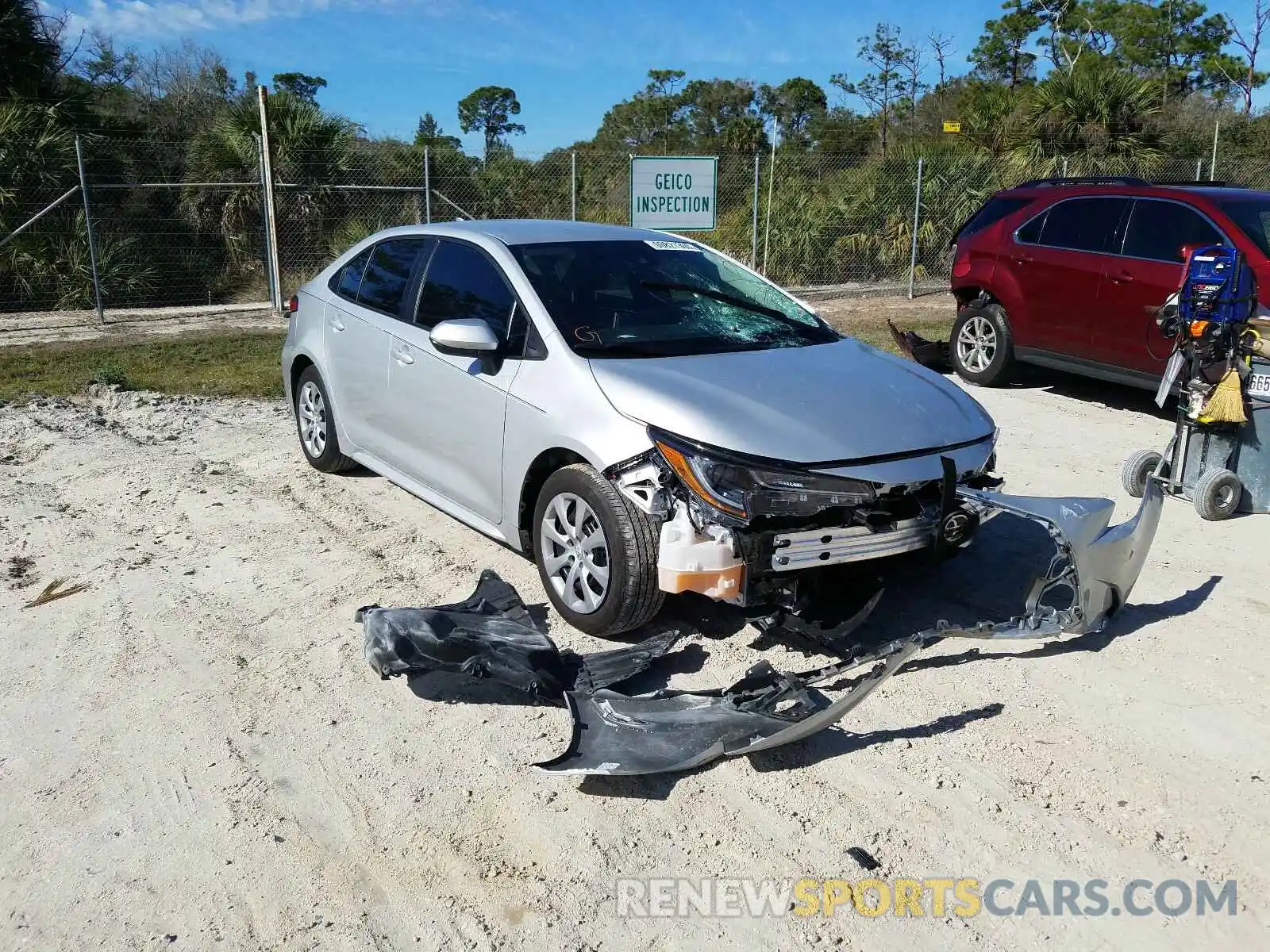 1 Photograph of a damaged car 5YFEPRAE5LP086416 TOYOTA COROLLA 2020