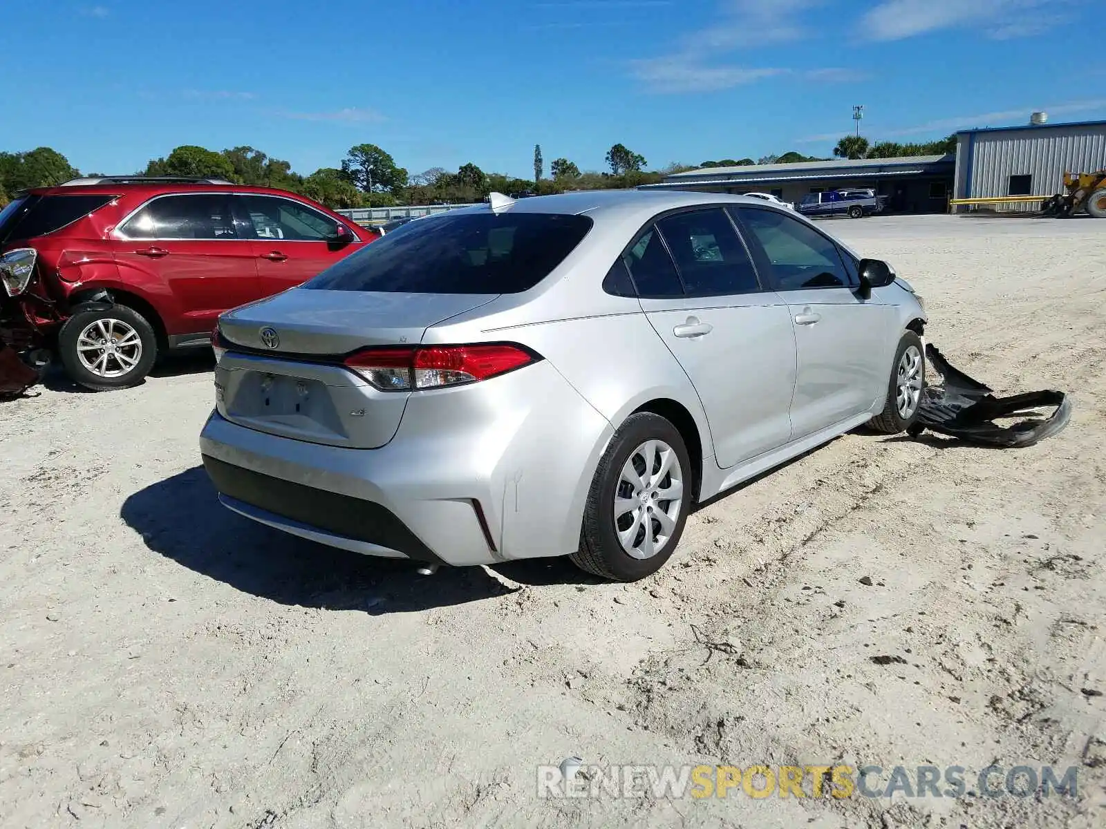 4 Photograph of a damaged car 5YFEPRAE5LP086416 TOYOTA COROLLA 2020