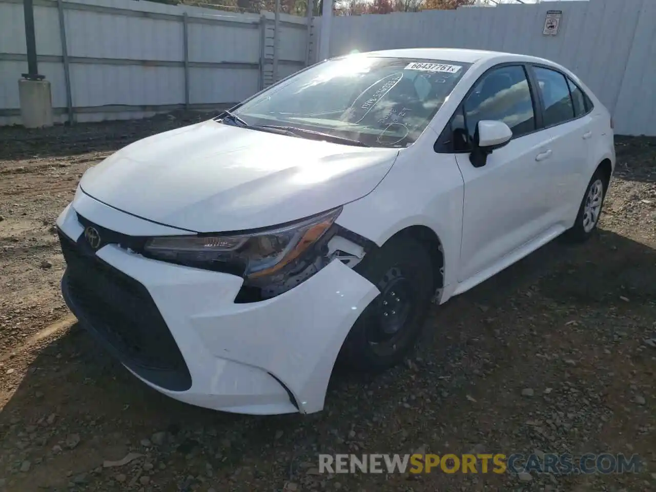 2 Photograph of a damaged car 5YFEPRAE5LP086786 TOYOTA COROLLA 2020