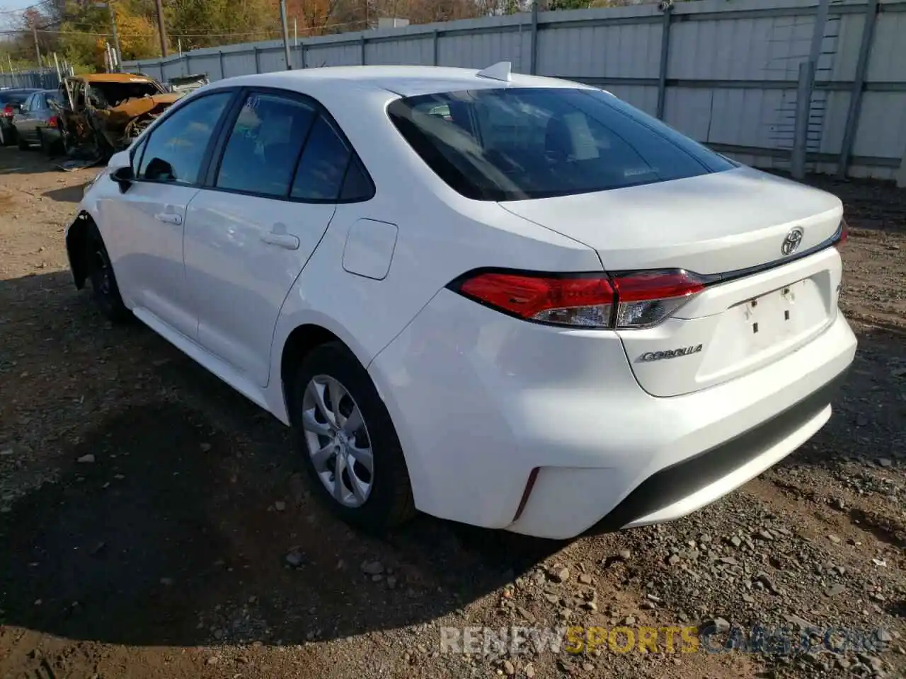 3 Photograph of a damaged car 5YFEPRAE5LP086786 TOYOTA COROLLA 2020