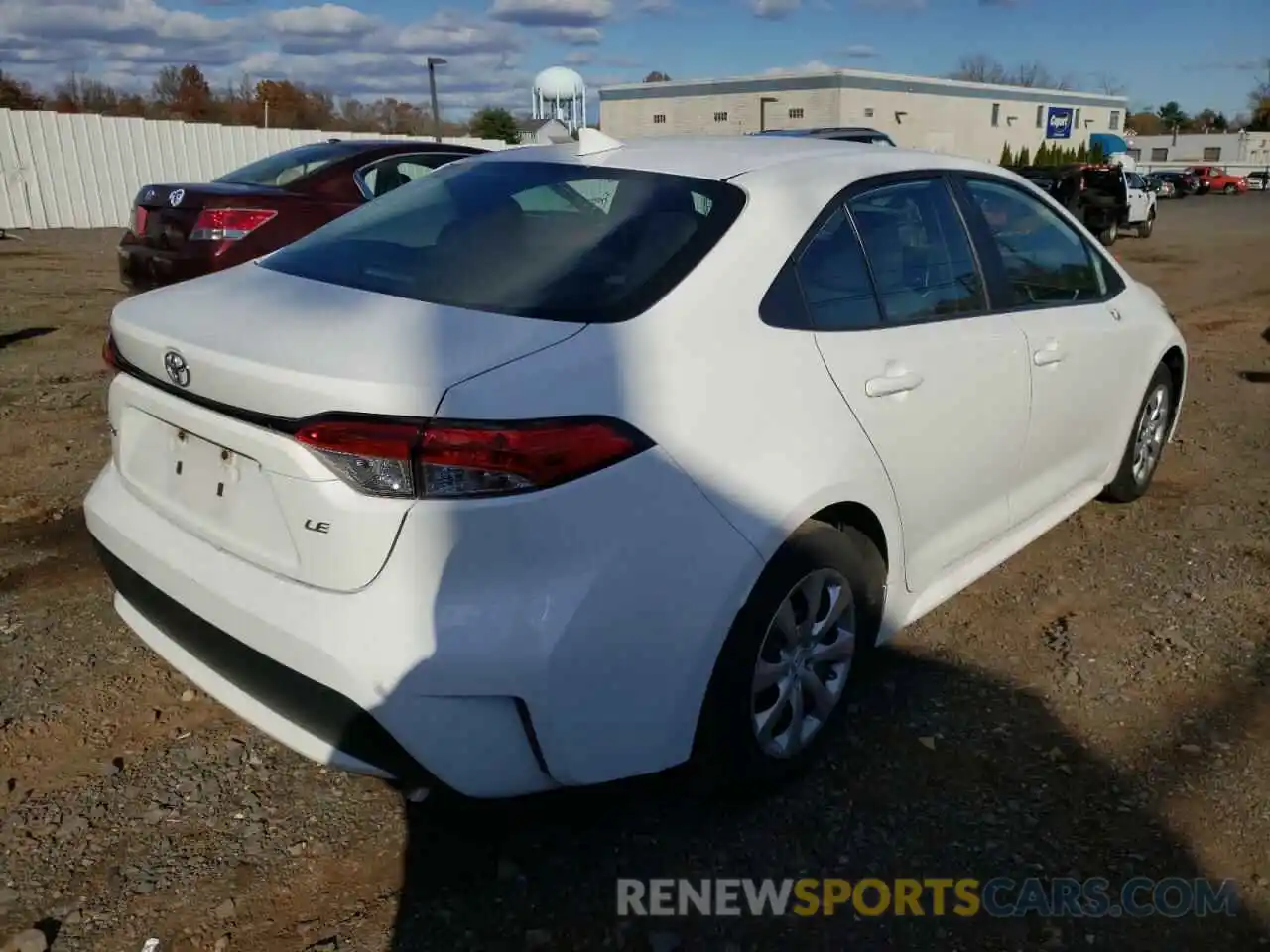 4 Photograph of a damaged car 5YFEPRAE5LP086786 TOYOTA COROLLA 2020