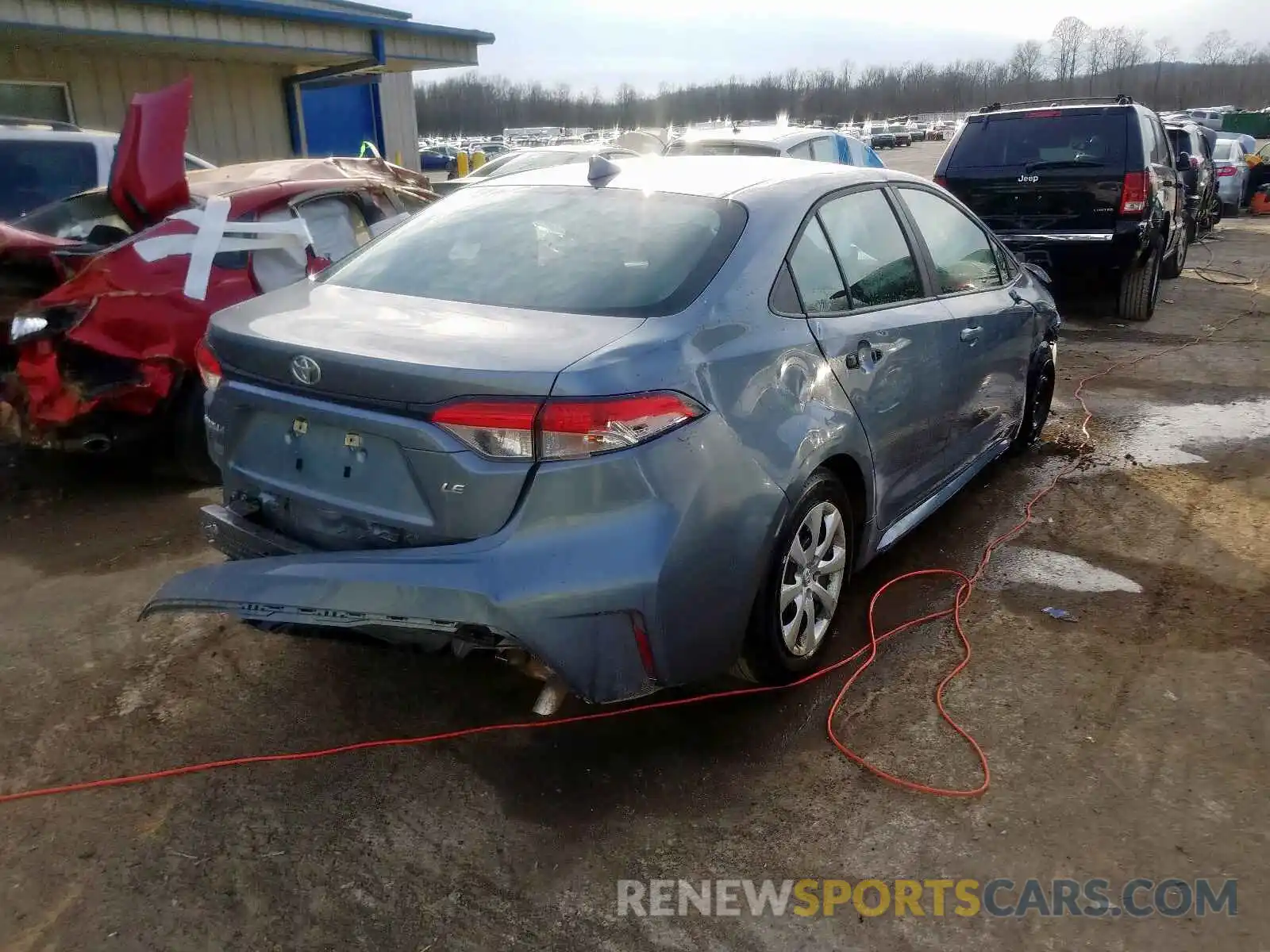 4 Photograph of a damaged car 5YFEPRAE5LP087372 TOYOTA COROLLA 2020